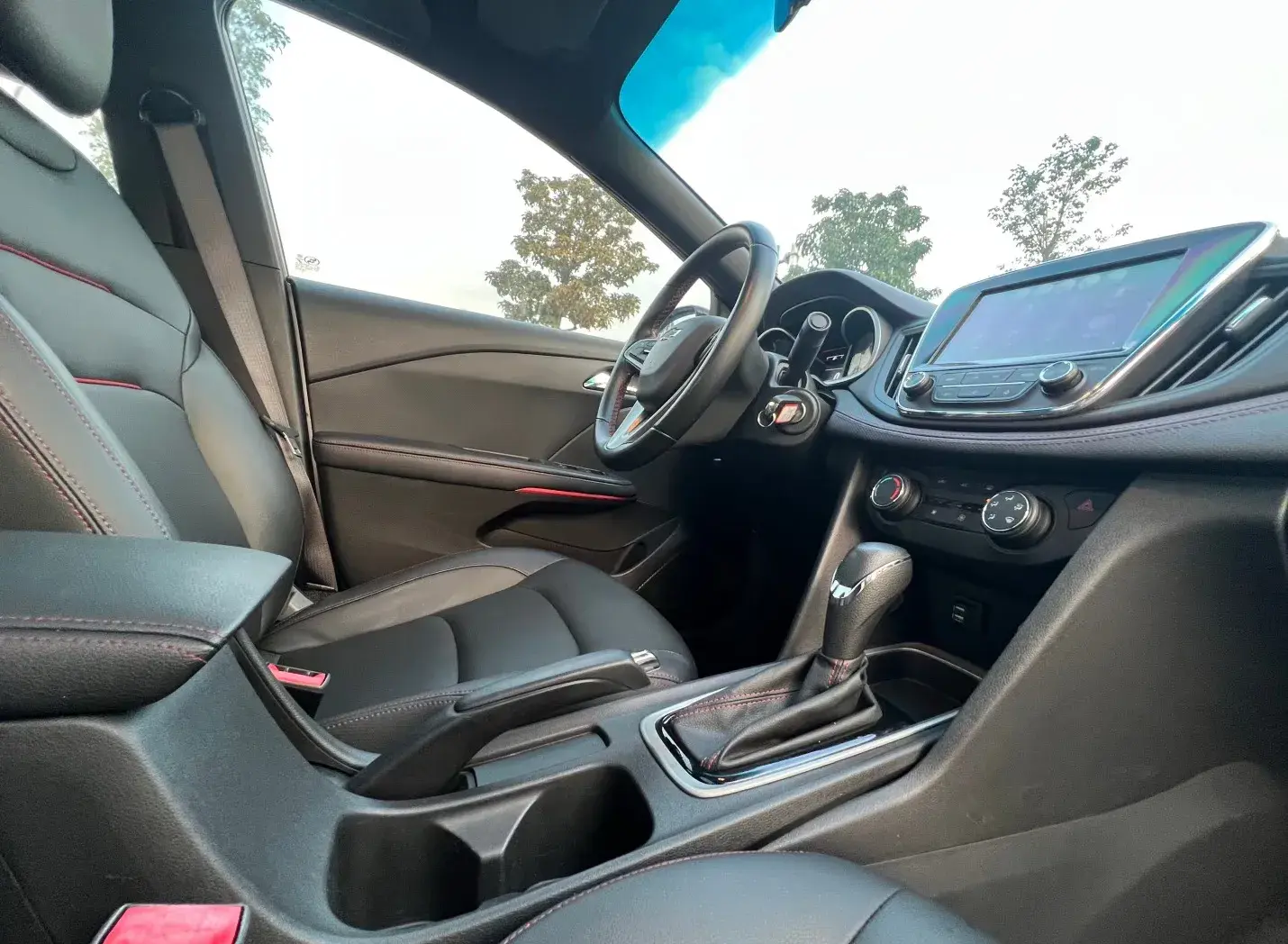 2019 CHEVROLET MONZA thumbnail 4