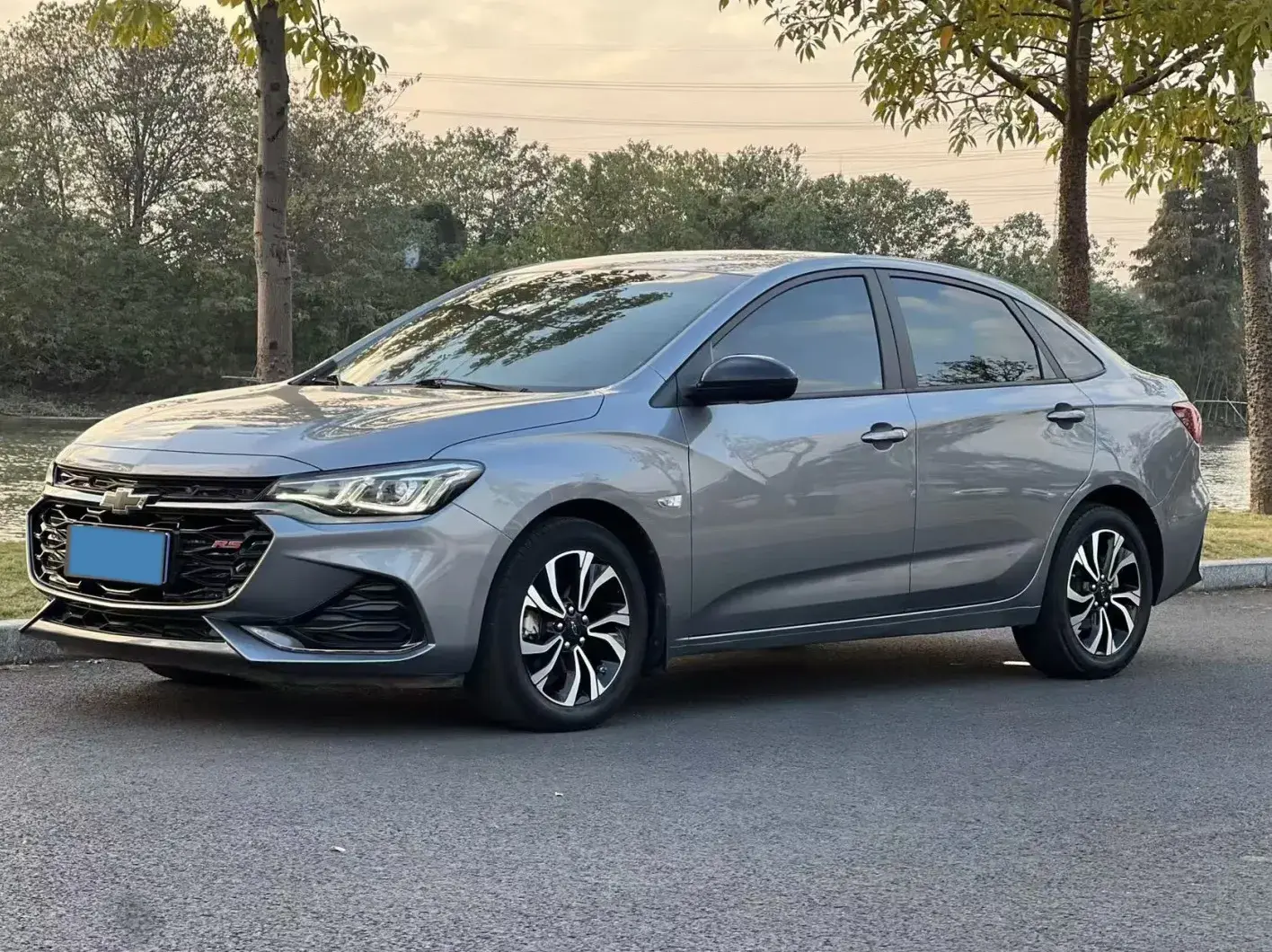 2019 CHEVROLET MONZA view 1