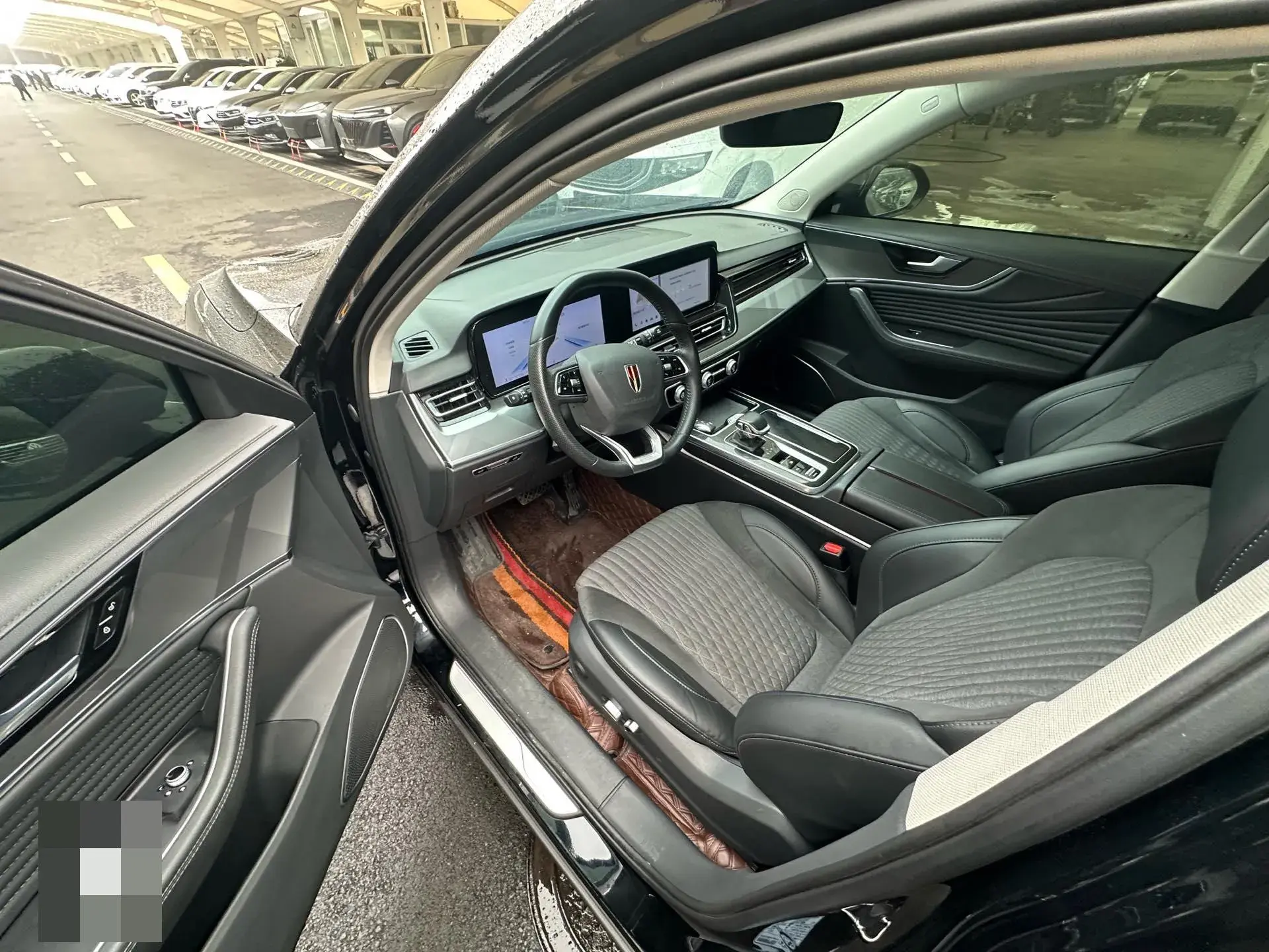 2023 HONGQI HS5 thumbnail 4