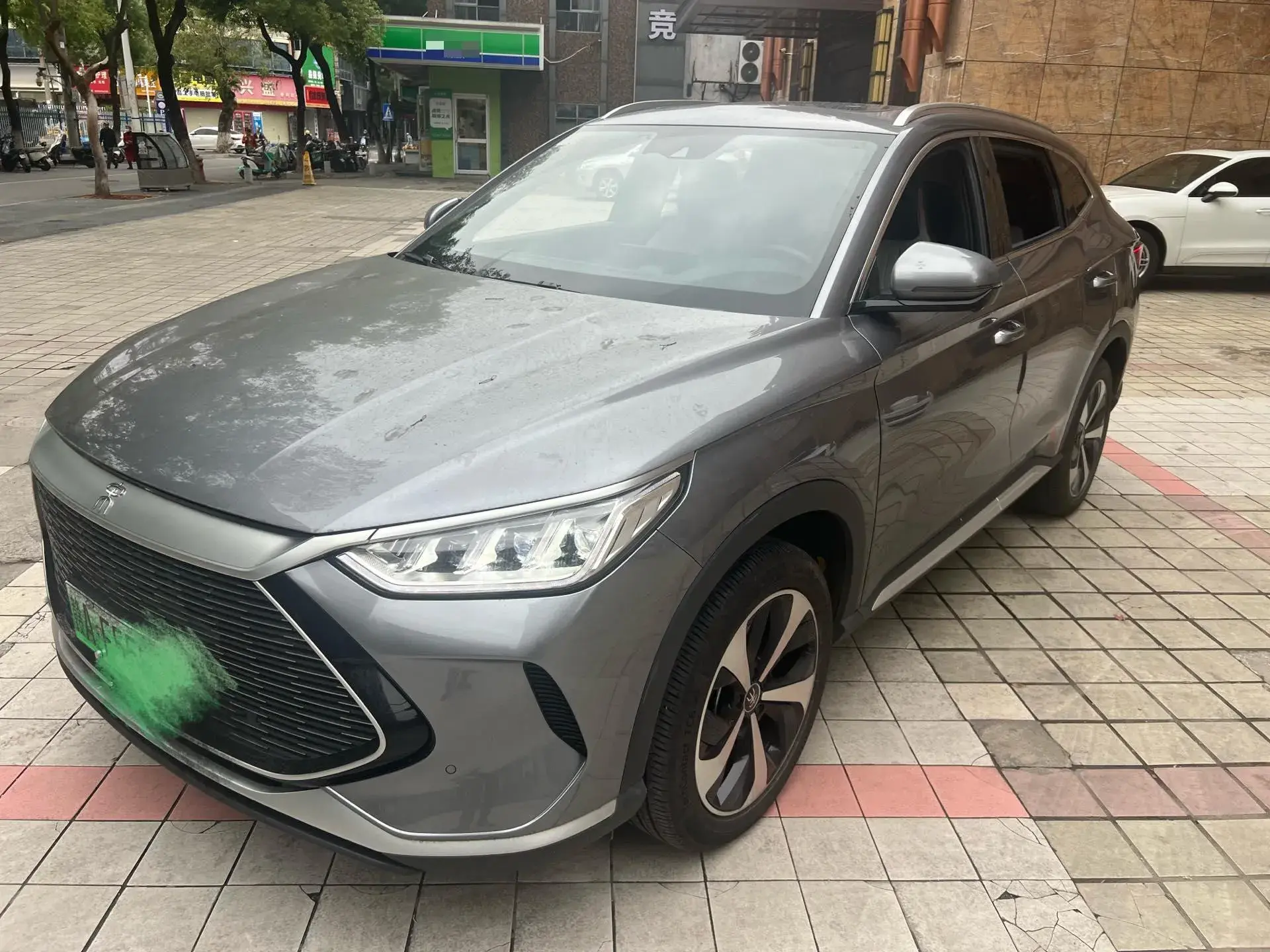 2021 BYD SONG view 1