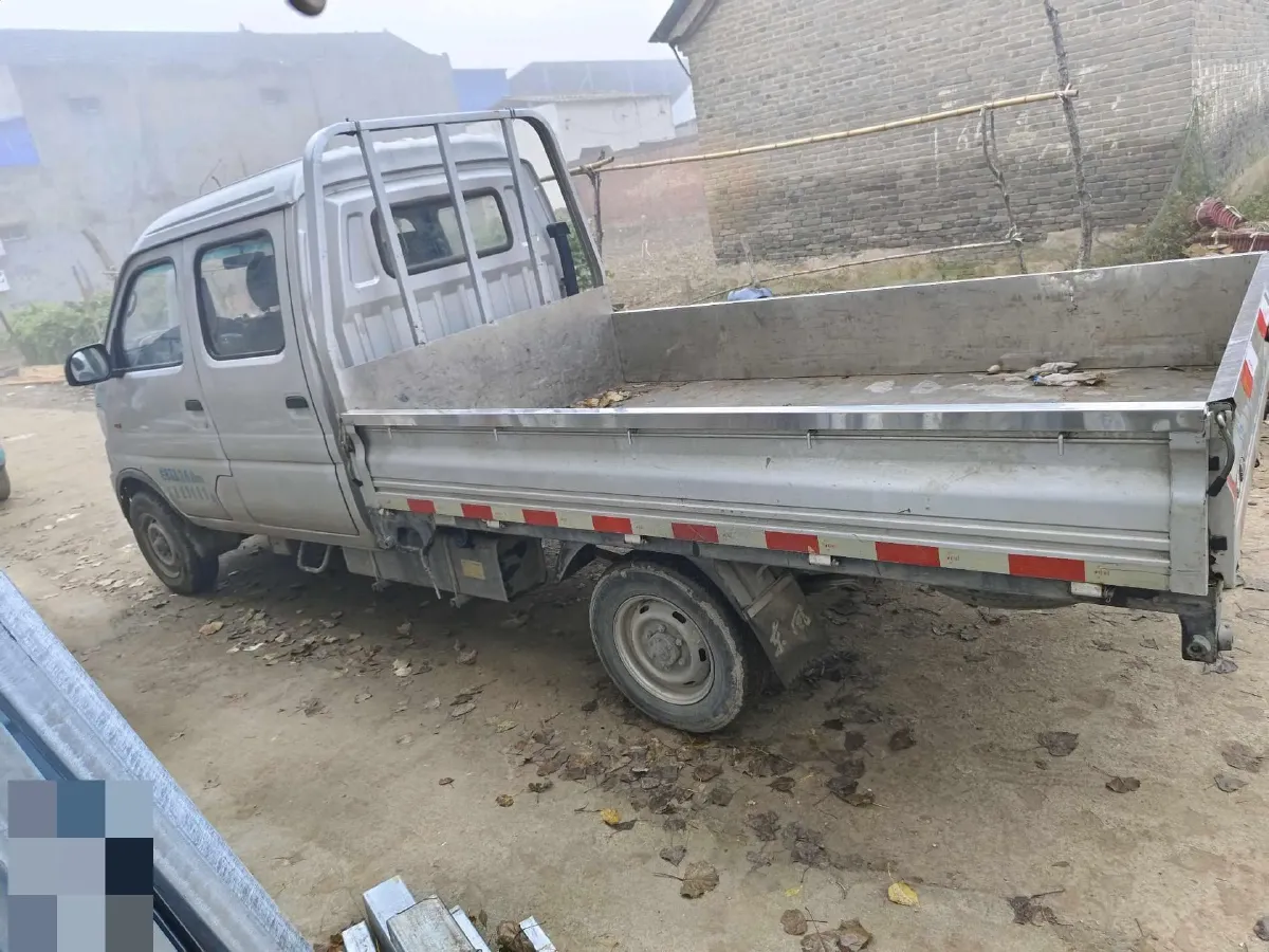 2023 DongFeng DFSK D71 1.6L 122HP L4 5MT,autocango,china used car exporter,china ev exporter,chinese used car exporter,chinese used ev exporter