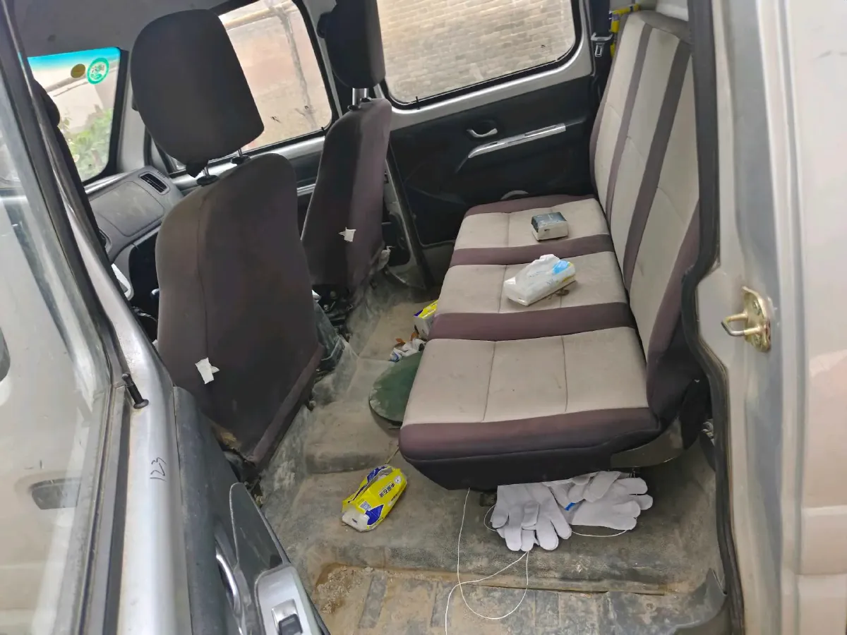 2023 DongFeng DFSK D71 1.6L 122HP L4 5MT,autocango,china used car exporter,china ev exporter,chinese used car exporter,chinese used ev exporter