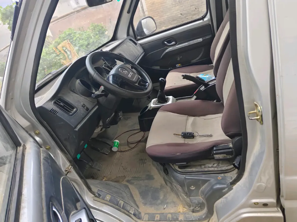 2023 DongFeng DFSK D71 1.6L 122HP L4 5MT,autocango,china used car exporter,china ev exporter,chinese used car exporter,chinese used ev exporter