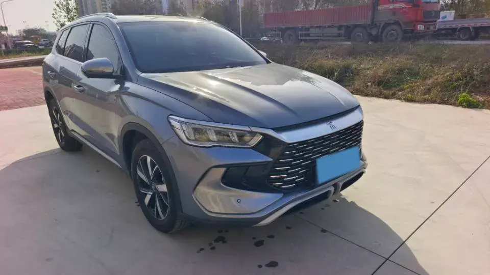 2024 BYD SONG thumbnail 2