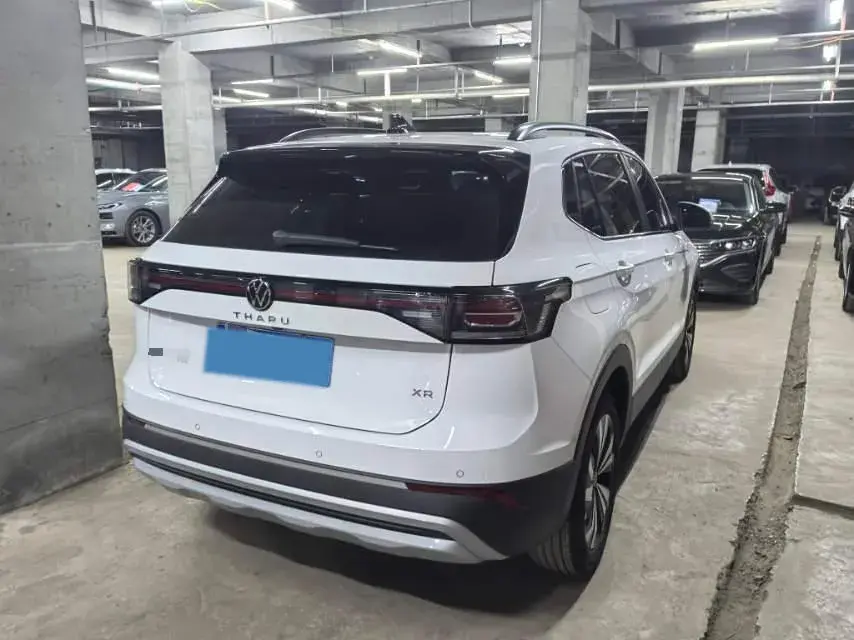 2025 VOLKSWAGEN THARU thumbnail 3