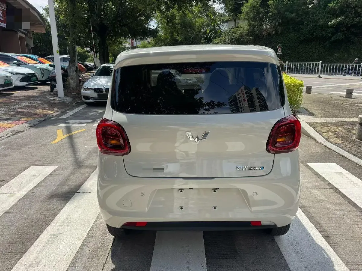 2025 WuLing HongGuang MINI EV BEV 16.2KWH,autocango,china used car exporter,china ev exporter,chinese used car exporter,chinese used ev exporter