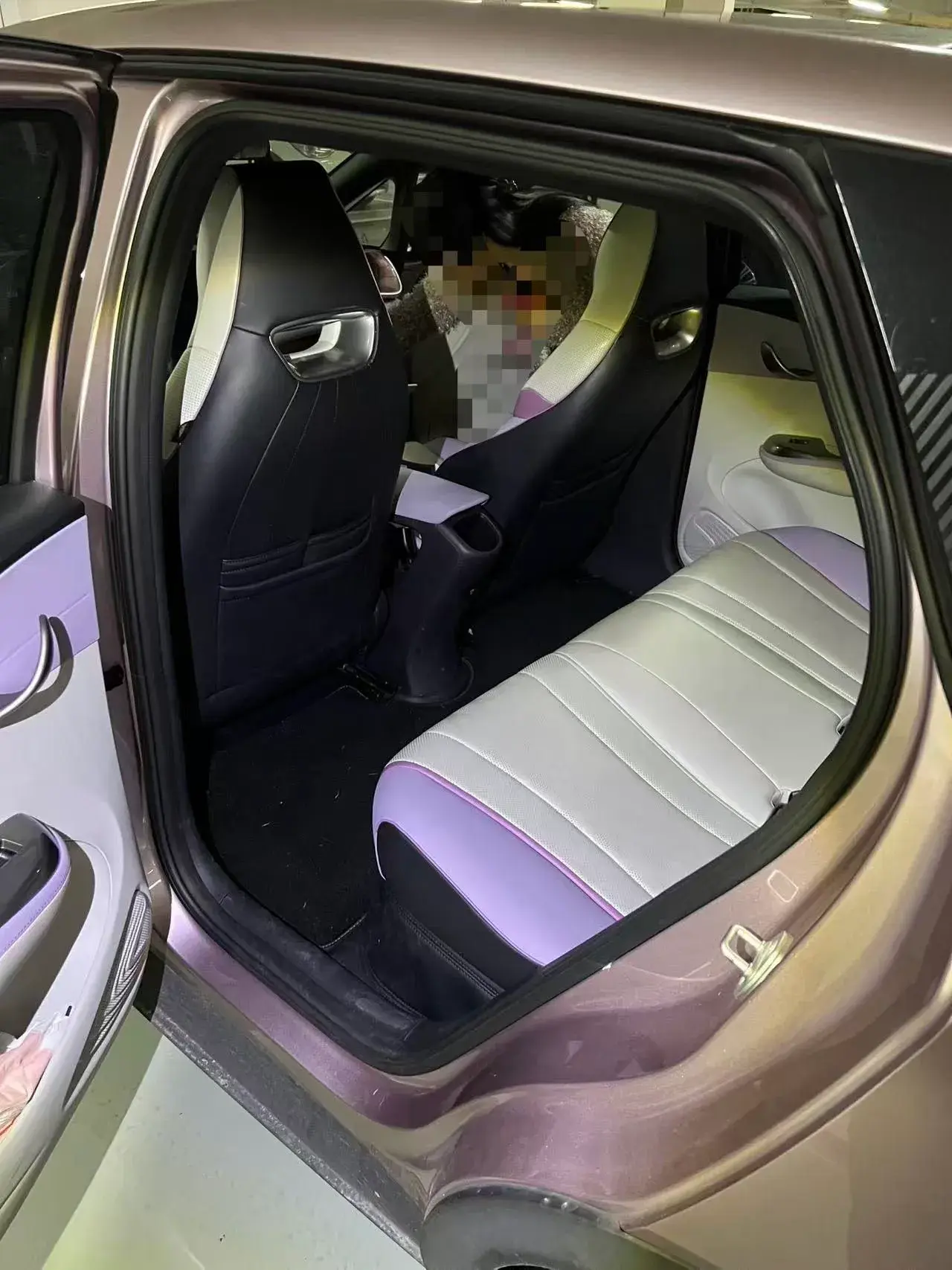 2023 BYD DOLPHIN thumbnail 4