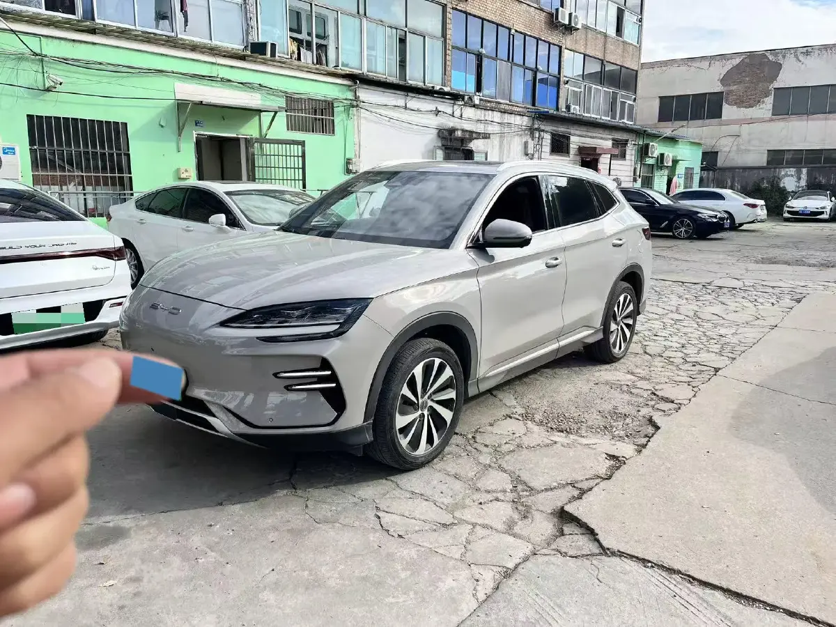 2023 BYD Song Plus BEV 71.8KWH