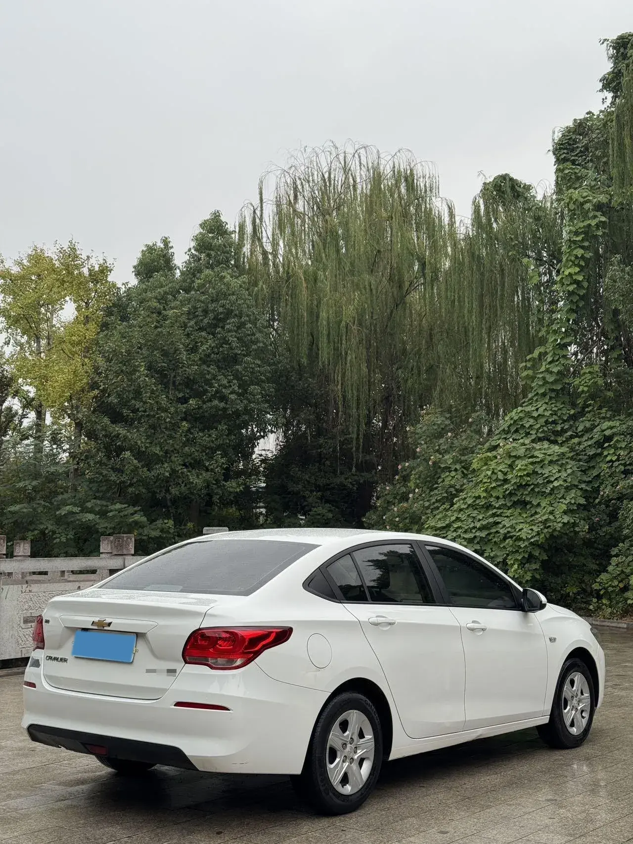 2019 CHEVROLET CAVALIER thumbnail 4