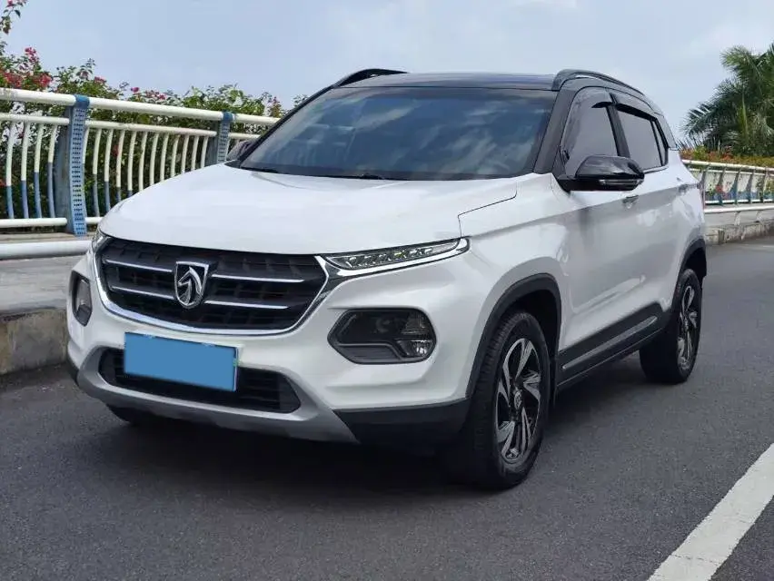 2017 BaoJun 510 1.5L 112HP L4 5AMT