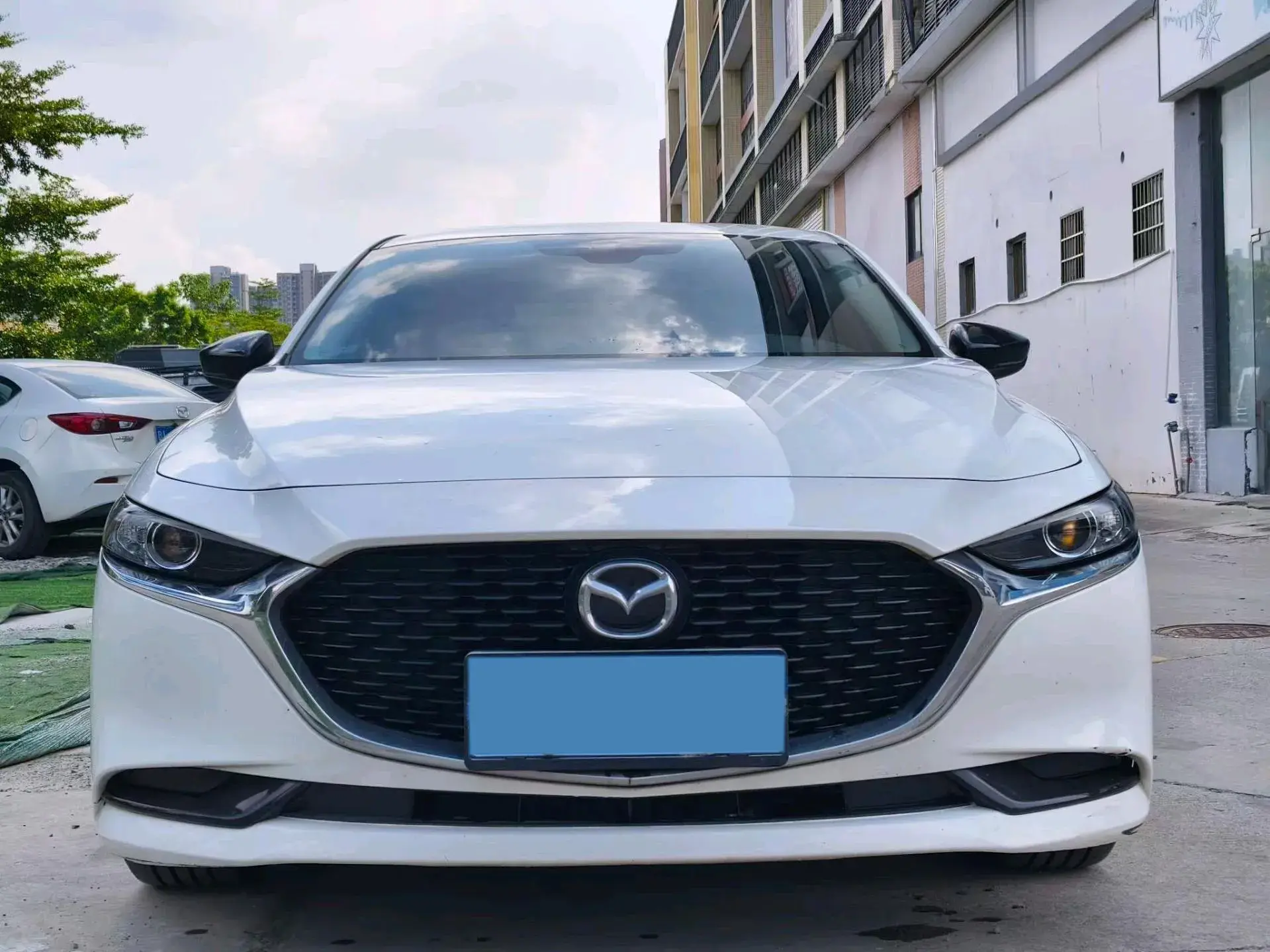 2022 MAZDA 3 thumbnail 2