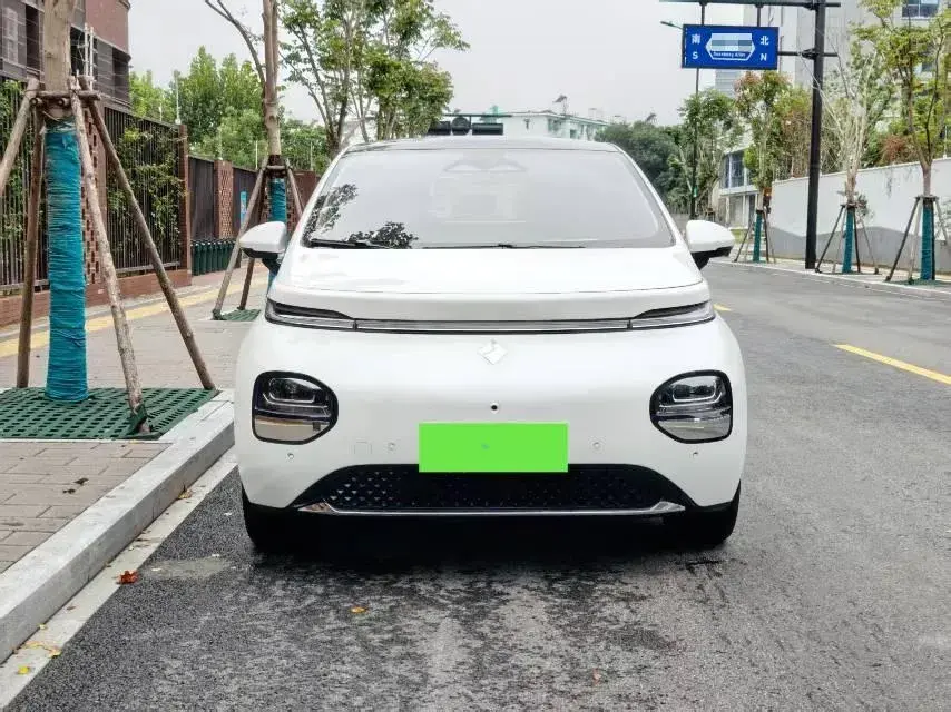 2023 BAOJUN CLOUD thumbnail 2