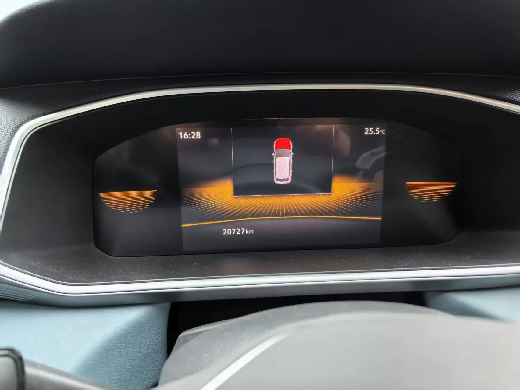 2023 VOLKSWAGEN THARU thumbnail 4