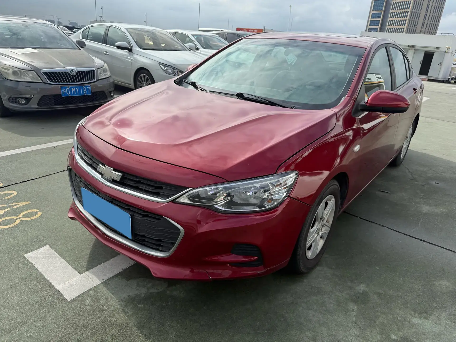 2019 CHEVROLET CAVALIER view 1