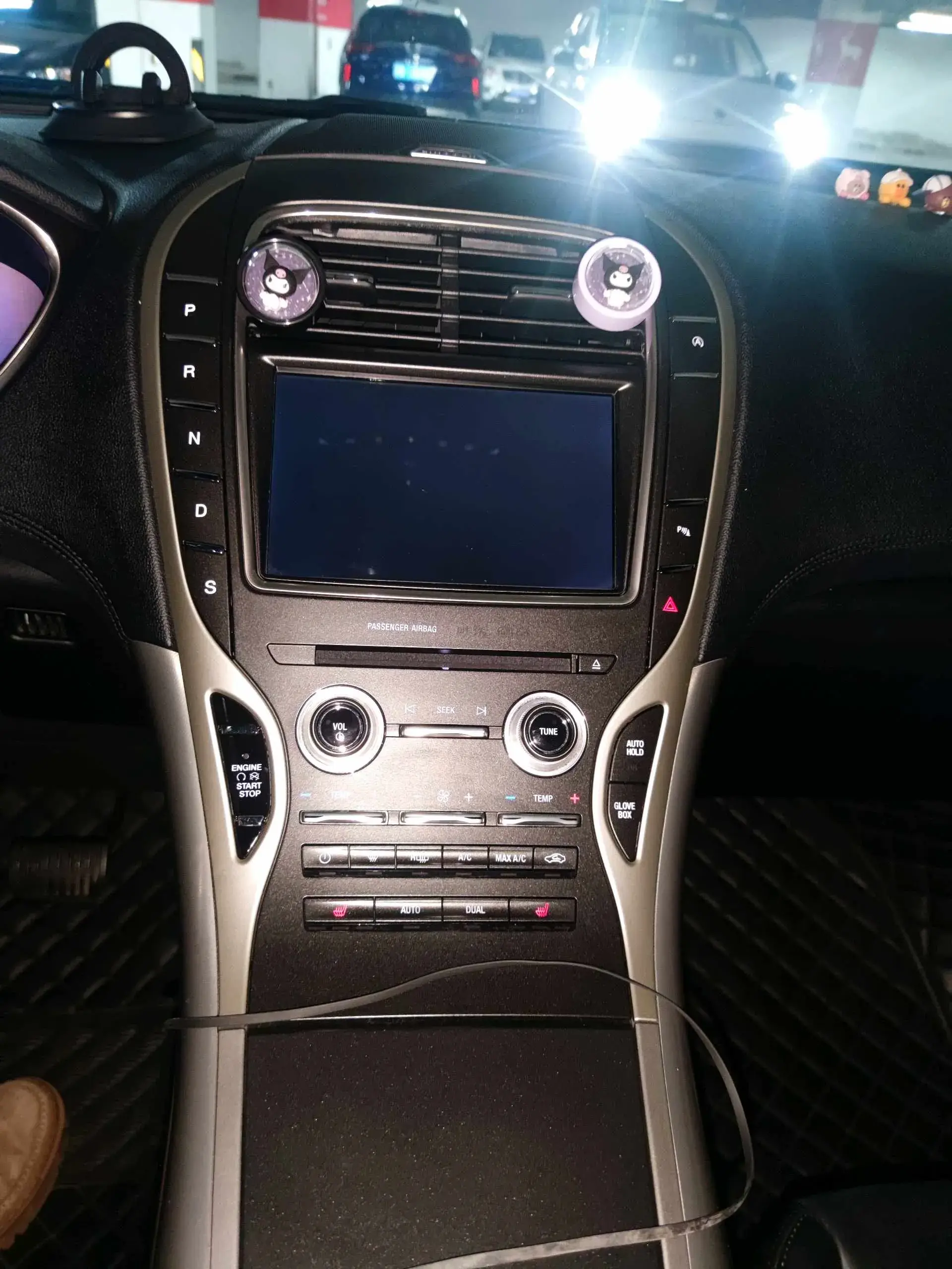 2019 LINCOLN NAUTILUS thumbnail 2