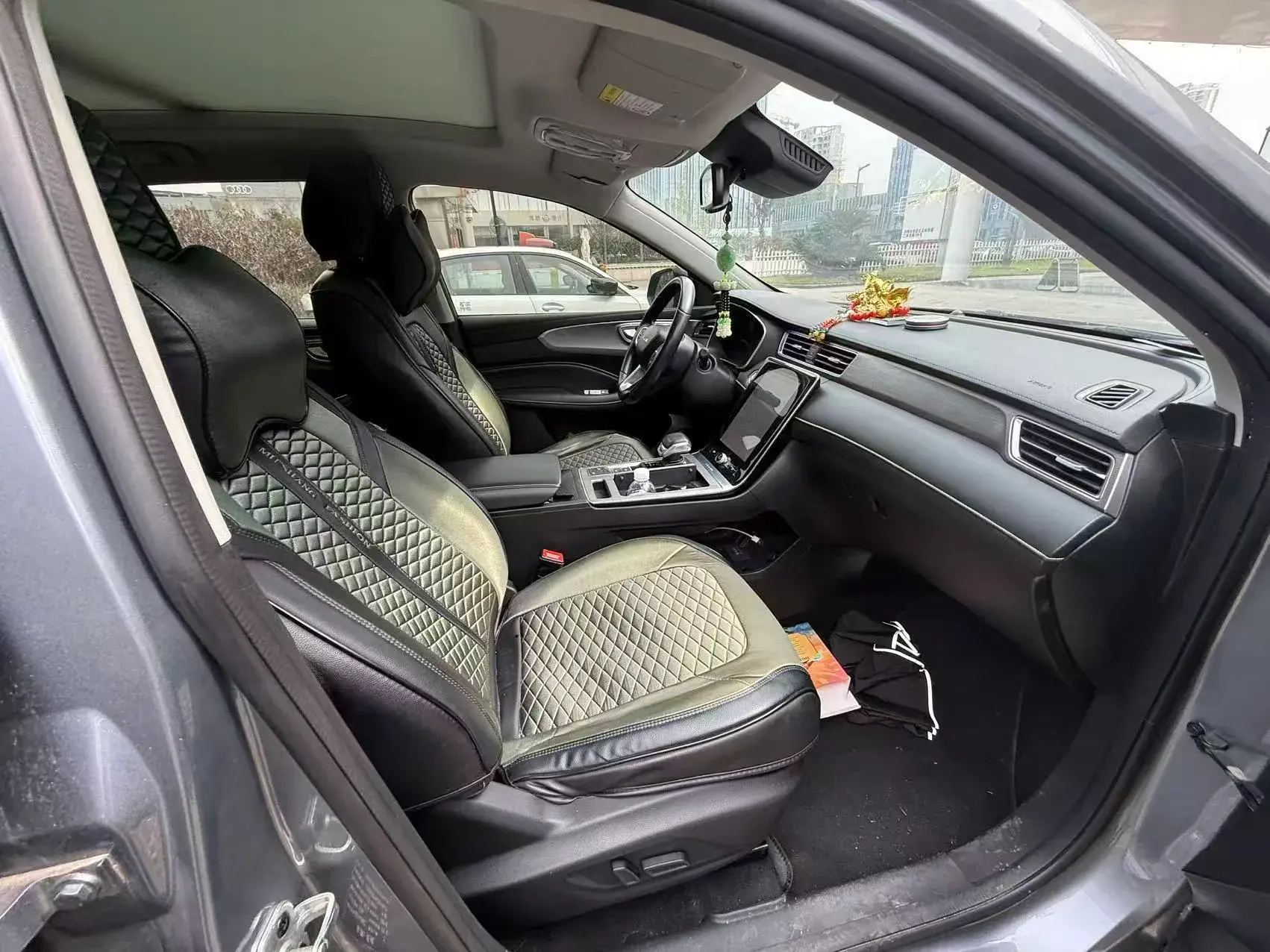 2020 ROEWE RX5 thumbnail 3