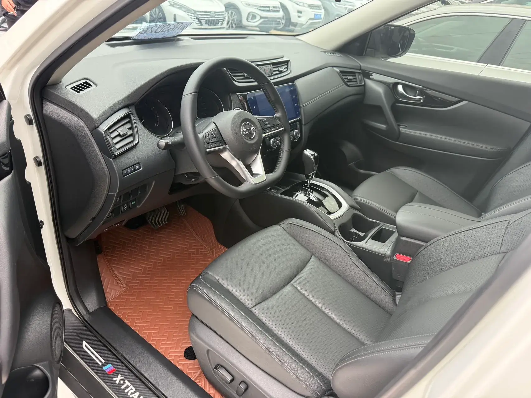 2022 NISSAN X-TRAIL thumbnail 3