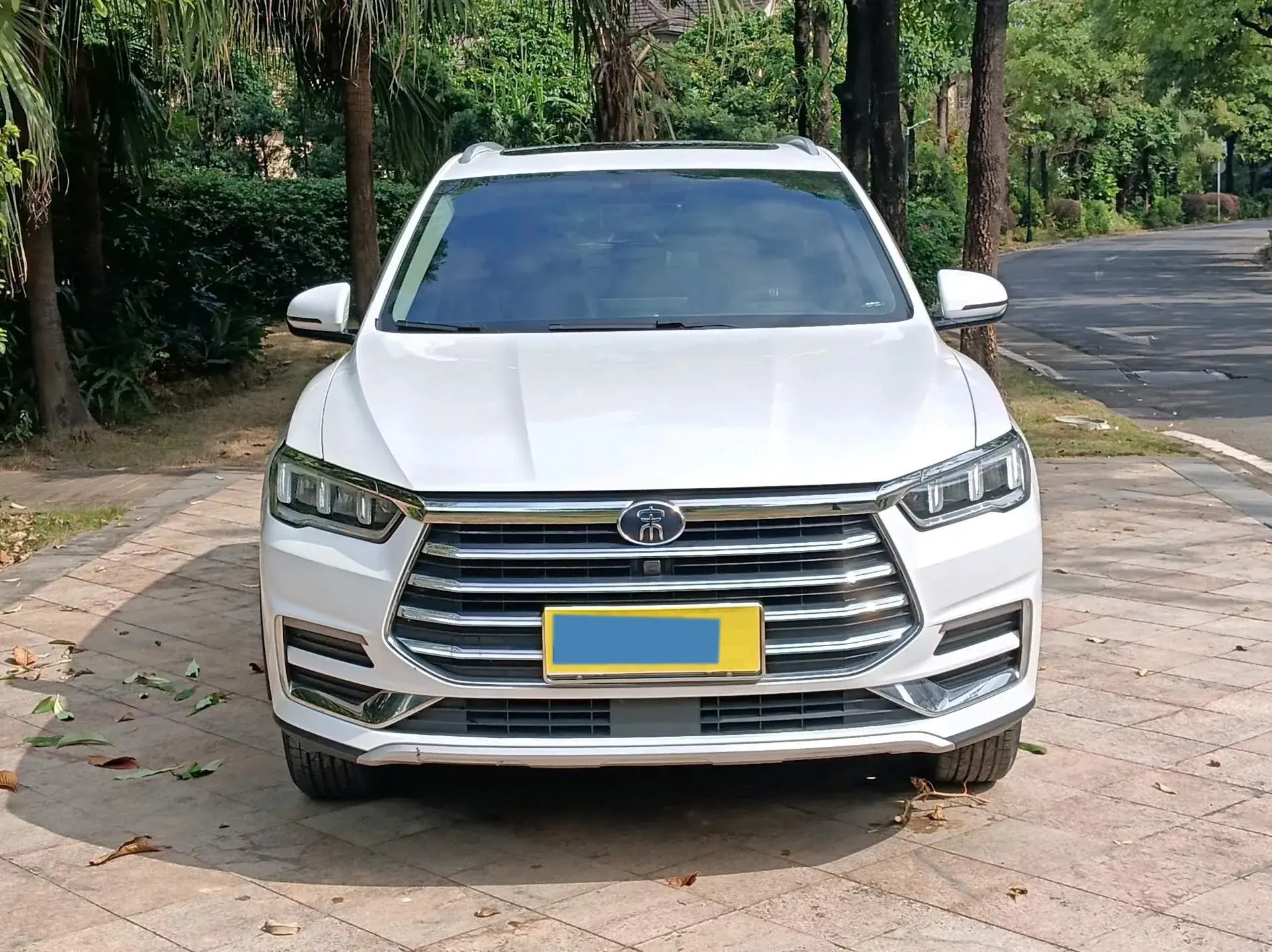 2019 BYD SONG thumbnail 2