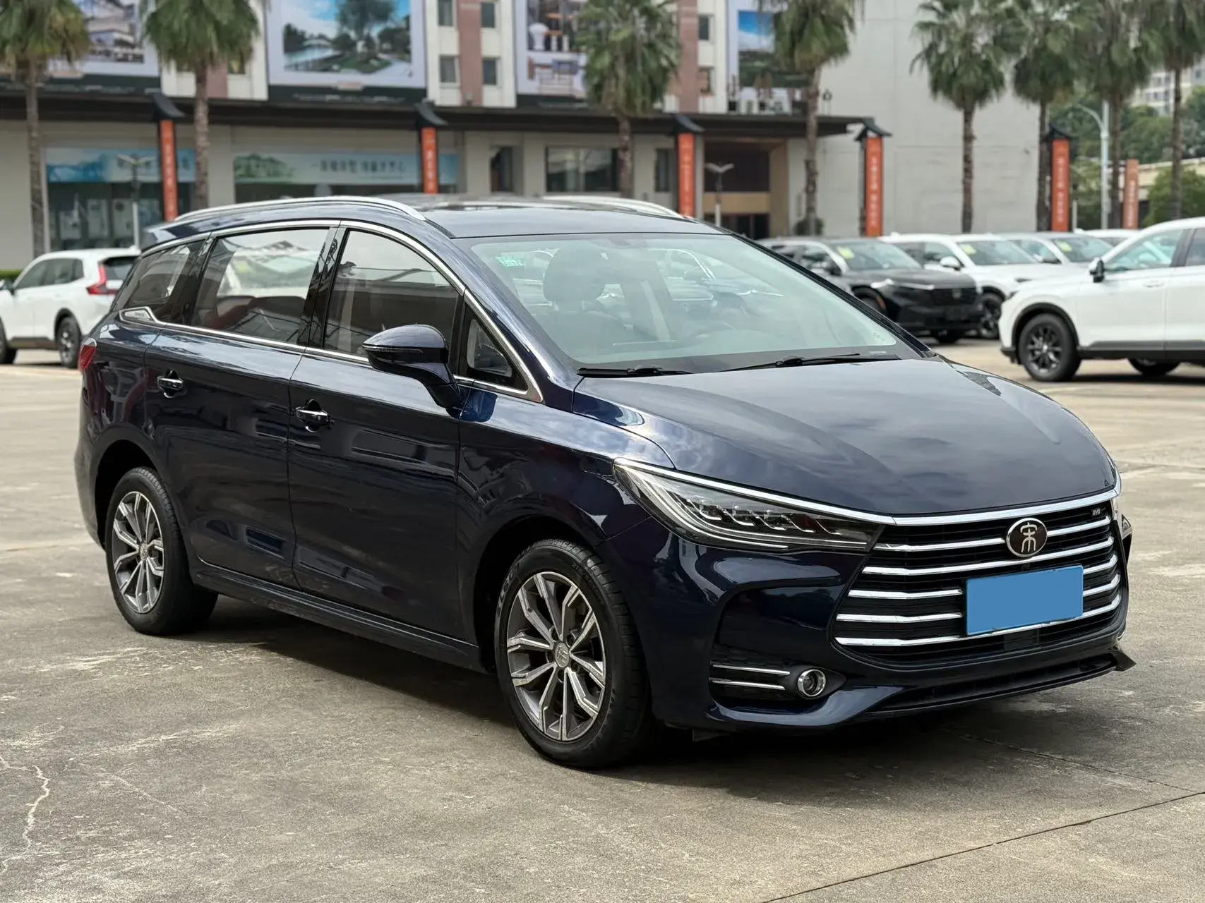 2019 BYD SONG thumbnail 2