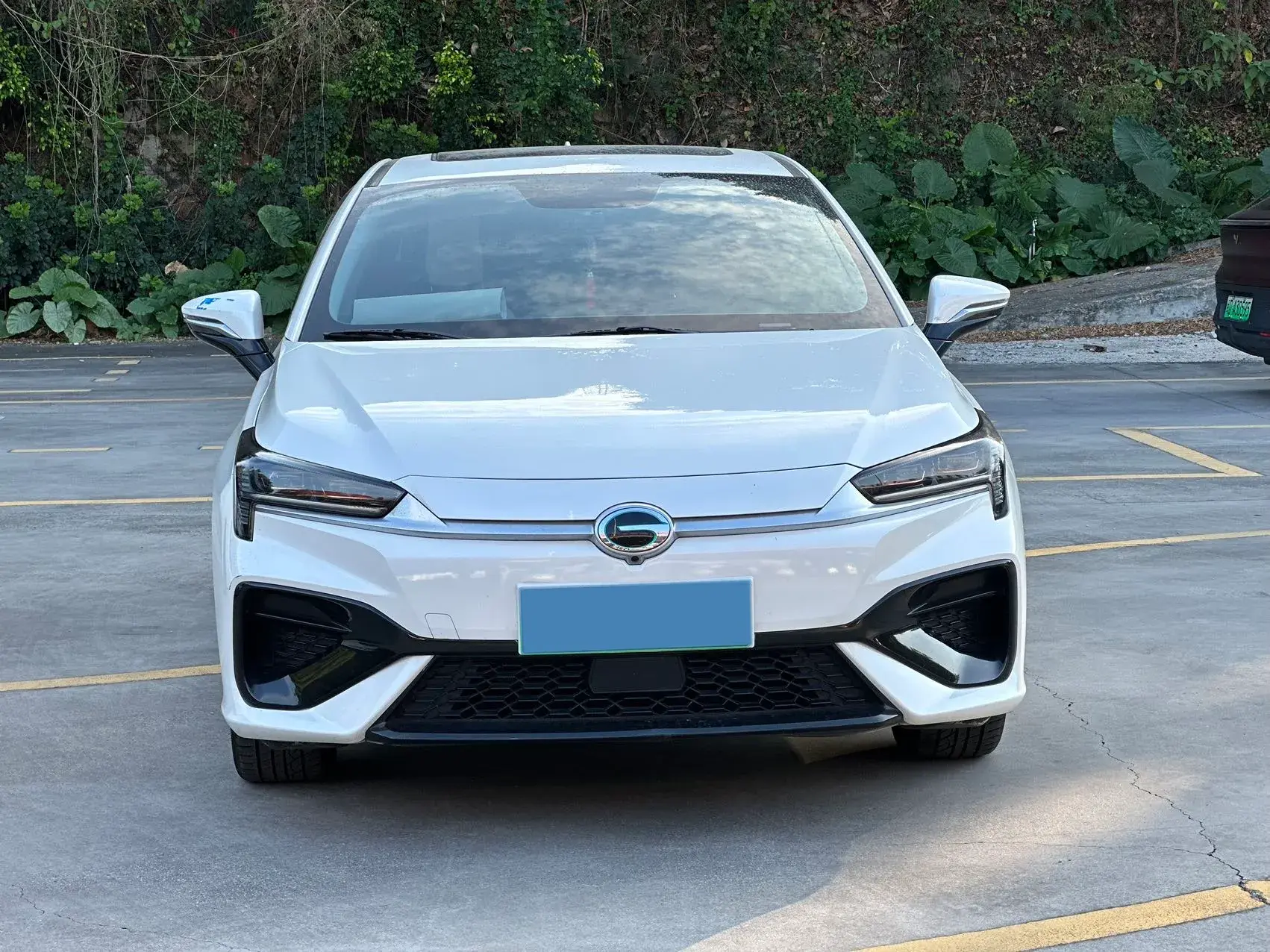 2023 AION S thumbnail 3