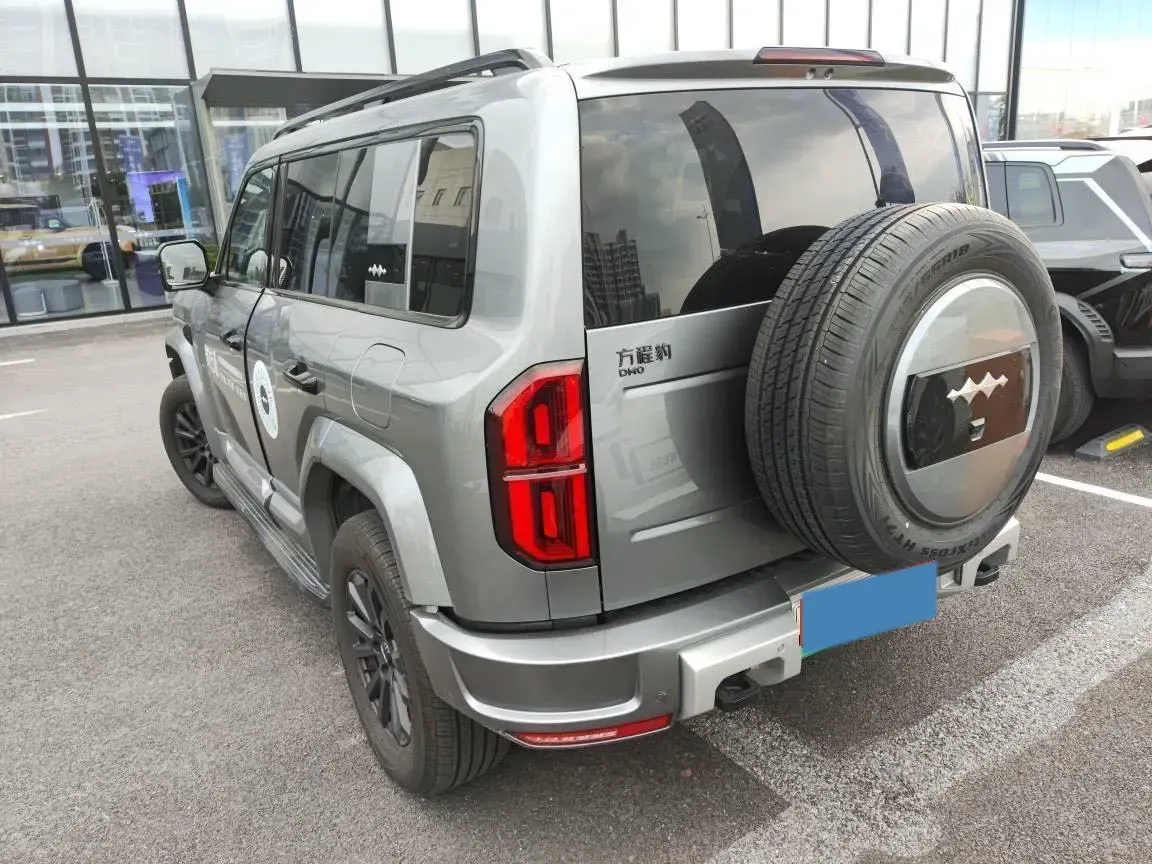 2025 FangChengBao Bao 5 1.5T 194HP L4 E-CVT PHEV 31.8KWH,autocango,china used car exporter,china ev exporter,chinese used car exporter,chinese used ev exporter