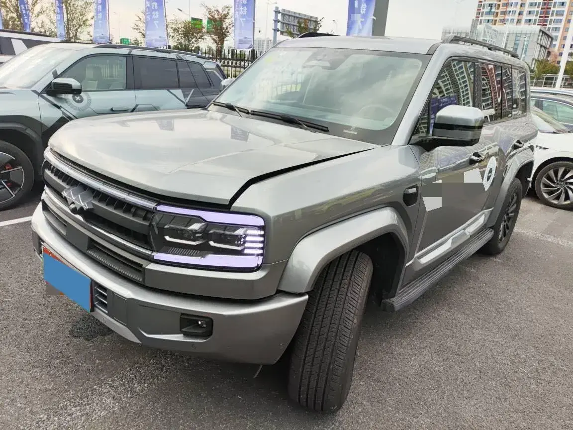 2025 FangChengBao Bao 5 1.5T 194HP L4 E-CVT PHEV 31.8KWH