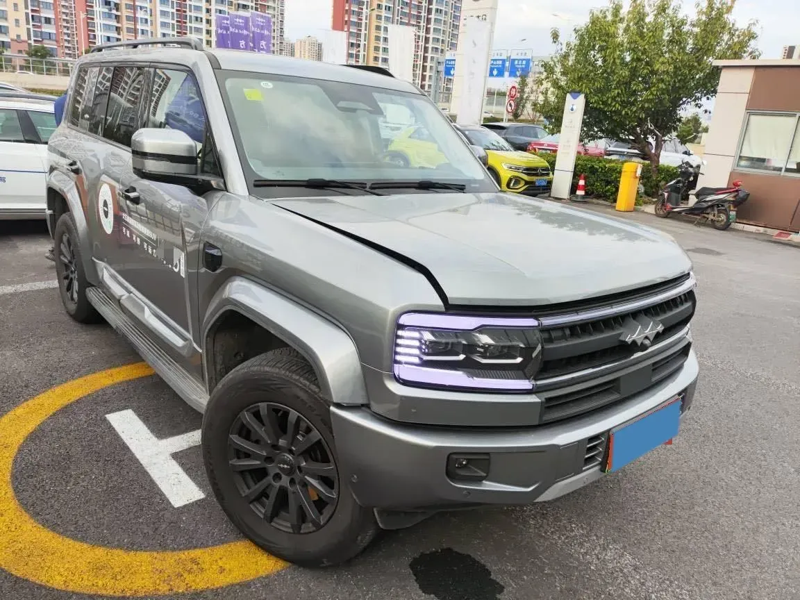 2025 FangChengBao Bao 5 1.5T 194HP L4 E-CVT PHEV 31.8KWH,autocango,china used car exporter,china ev exporter,chinese used car exporter,chinese used ev exporter