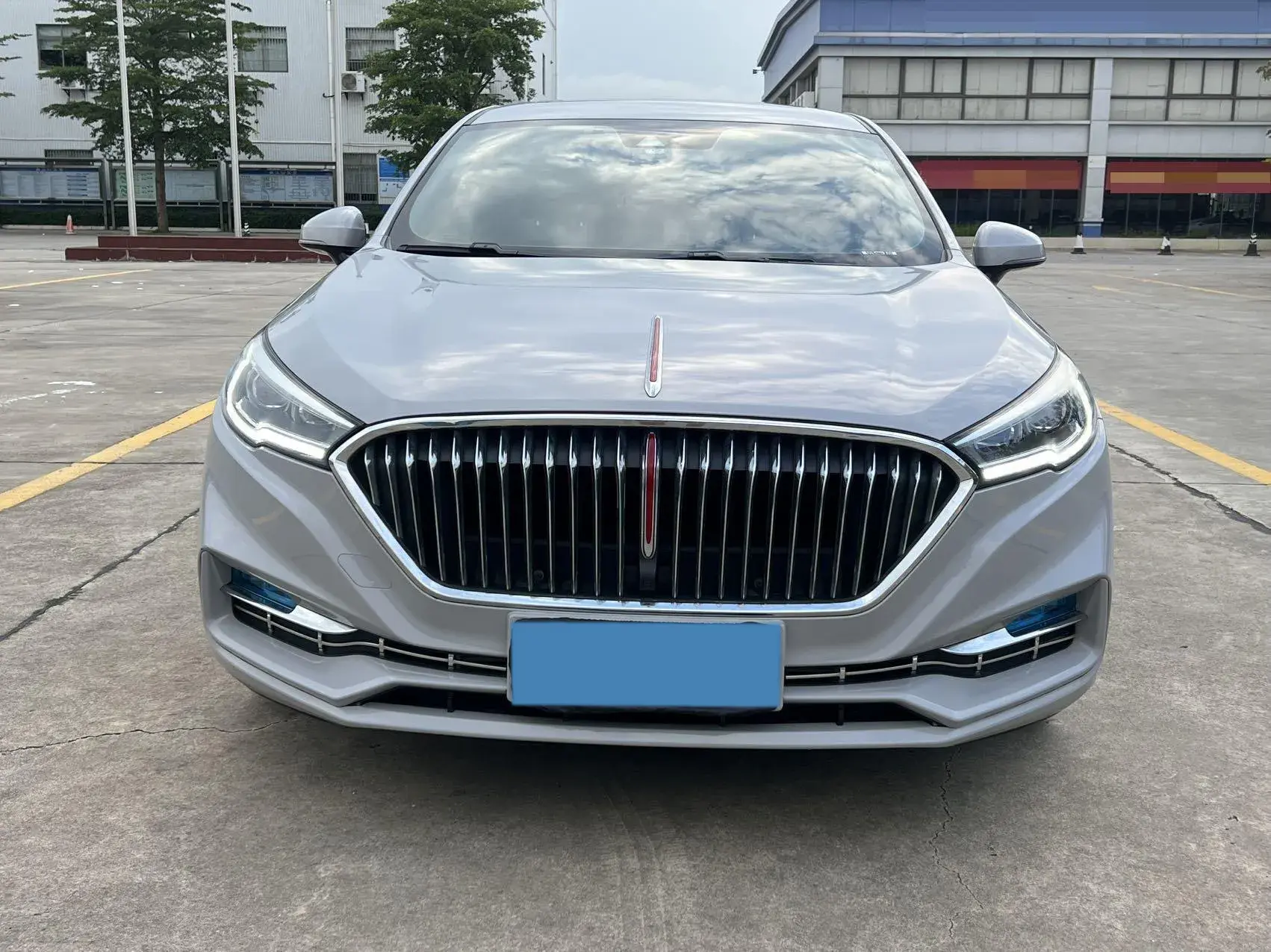 2020 HONGQI H5 thumbnail 2