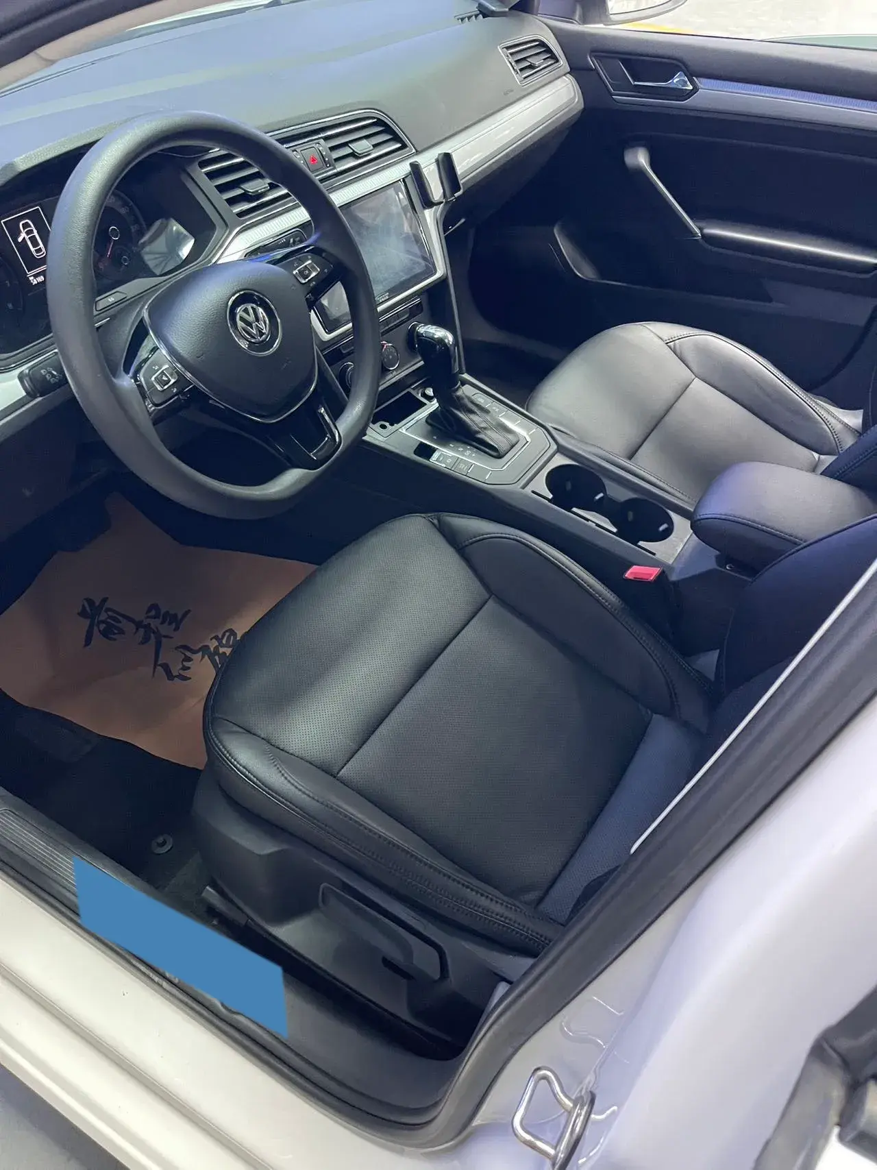 2019 VOLKSWAGEN LAMANDO thumbnail 3