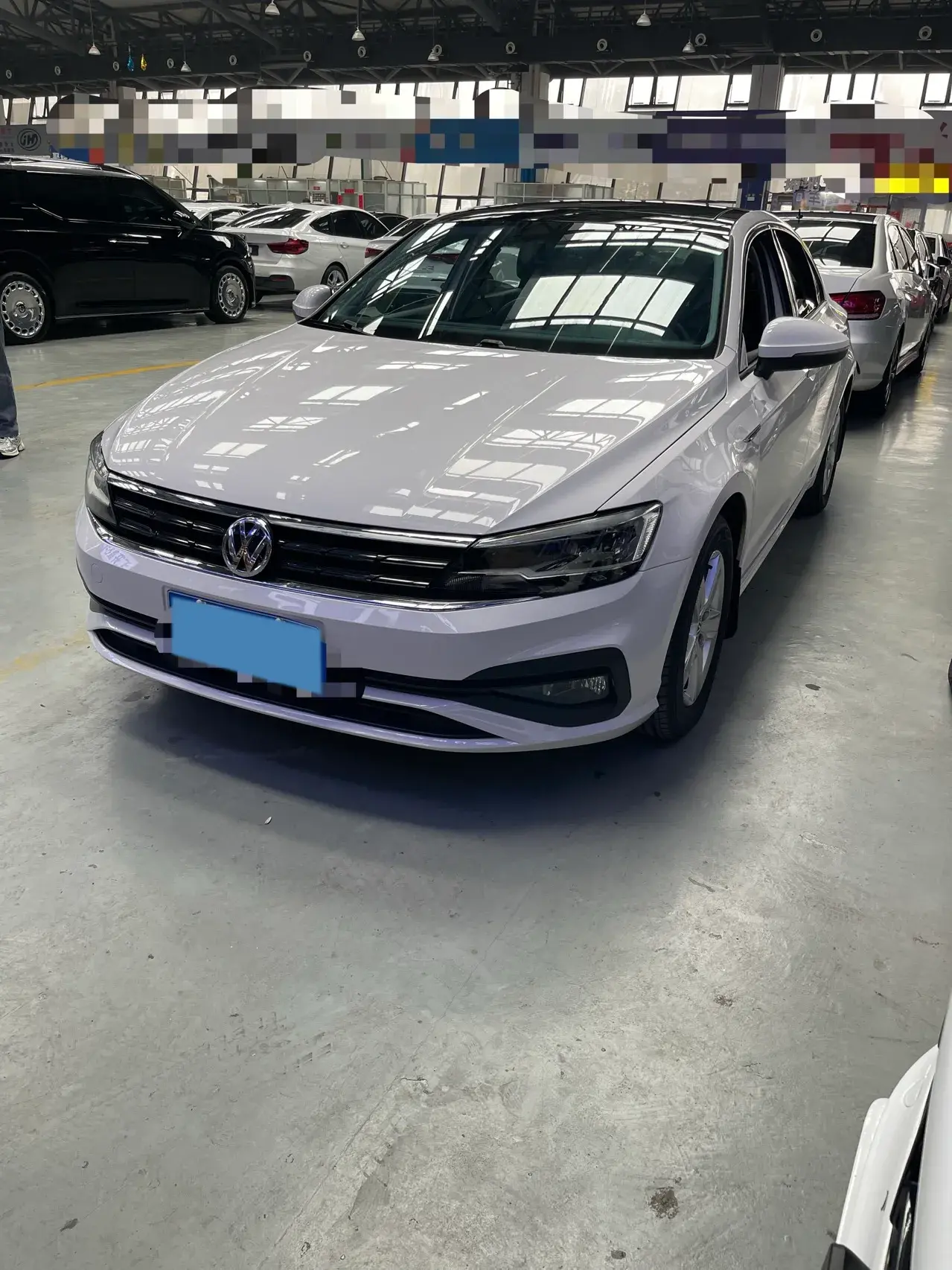2019 VOLKSWAGEN LAMANDO view 1