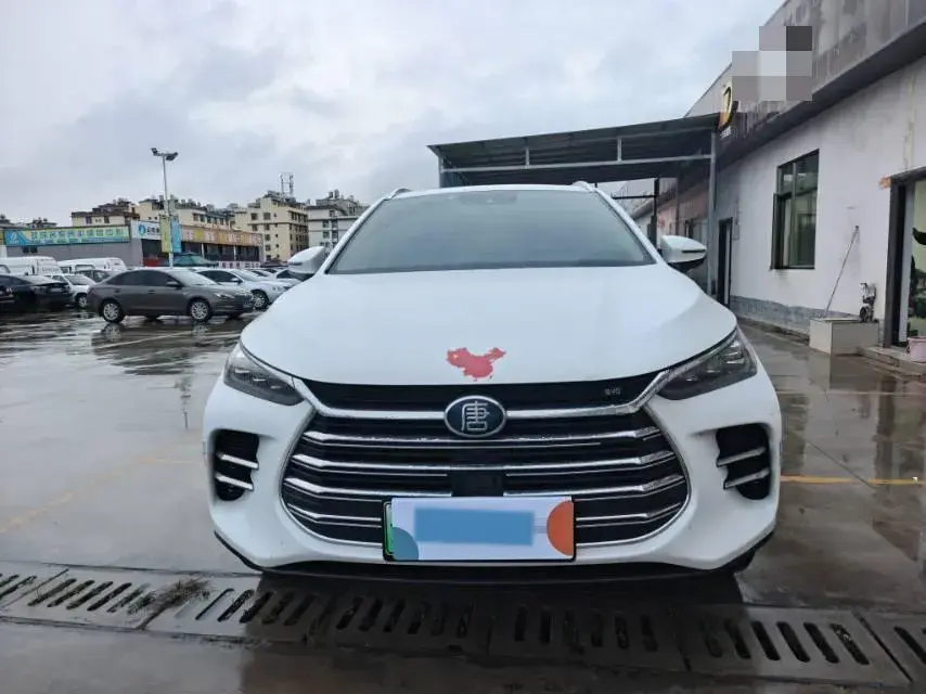 2019 BYD TANG thumbnail 2