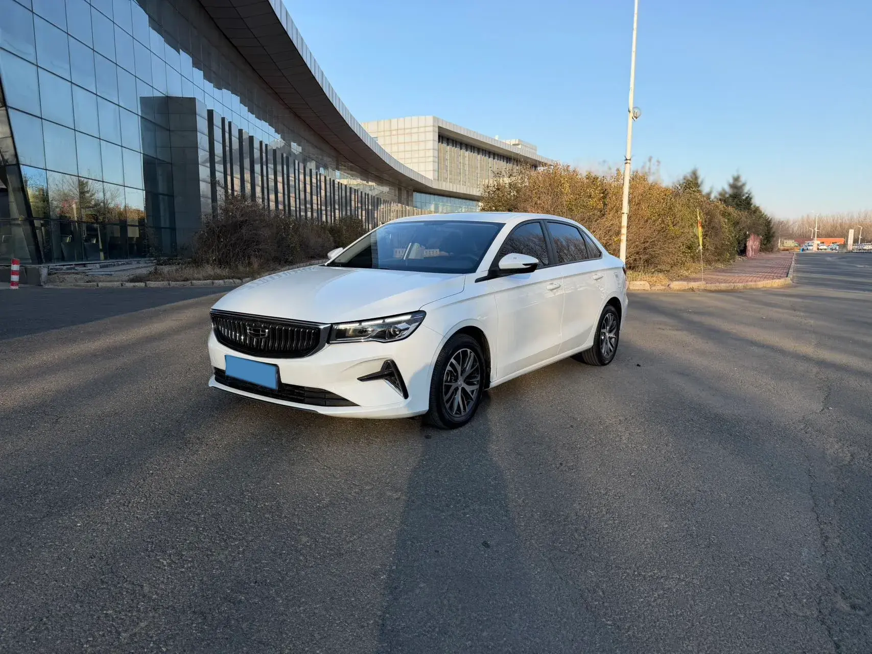 2022 GEELY EMGRAND view 1