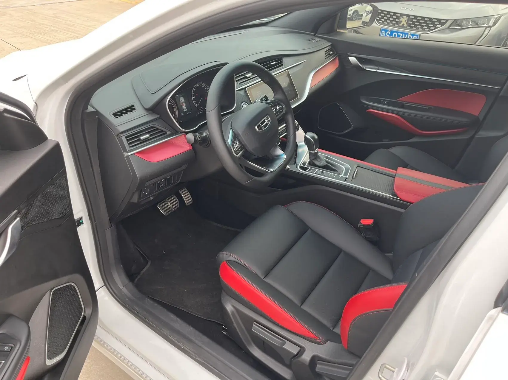 2021 GEELY BINRAY thumbnail 2