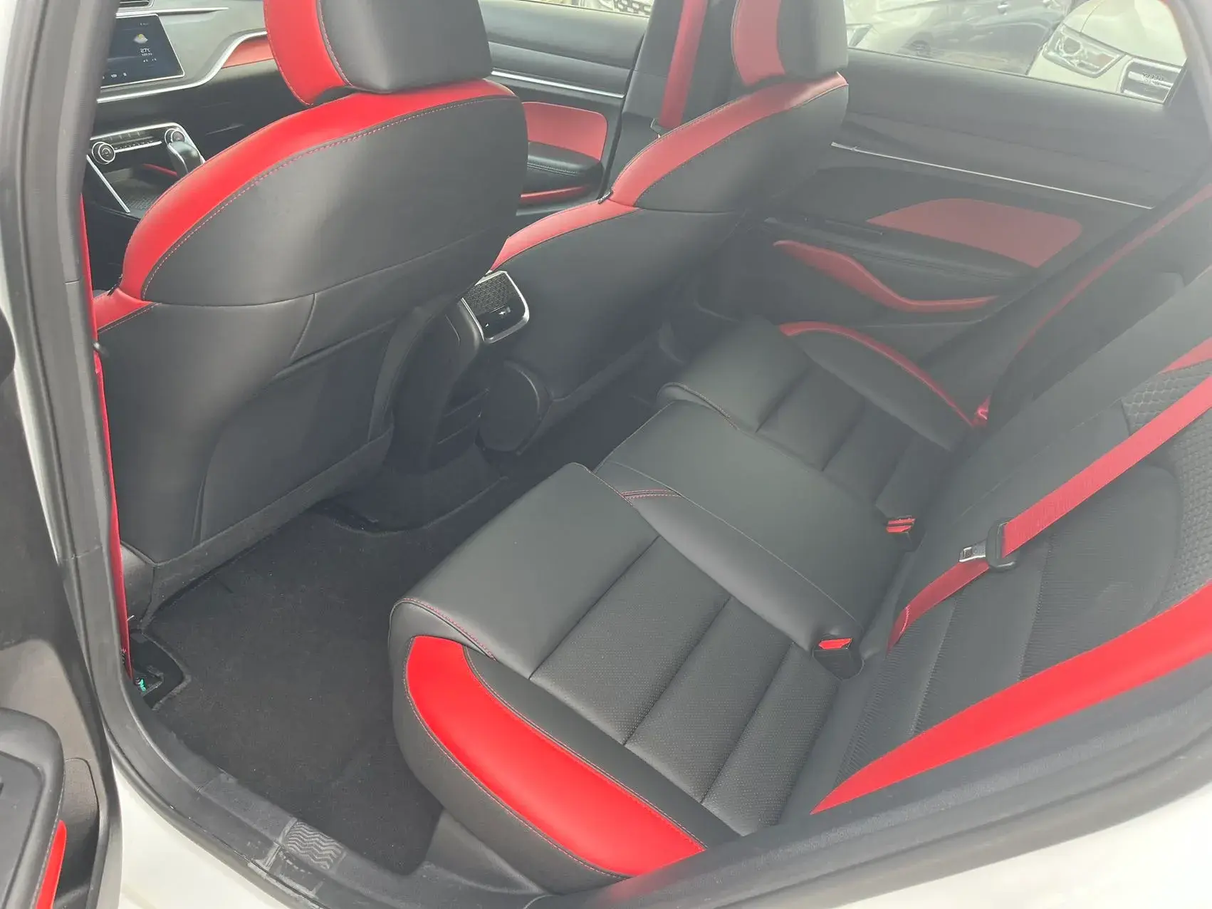 2021 GEELY BINRAY thumbnail 4