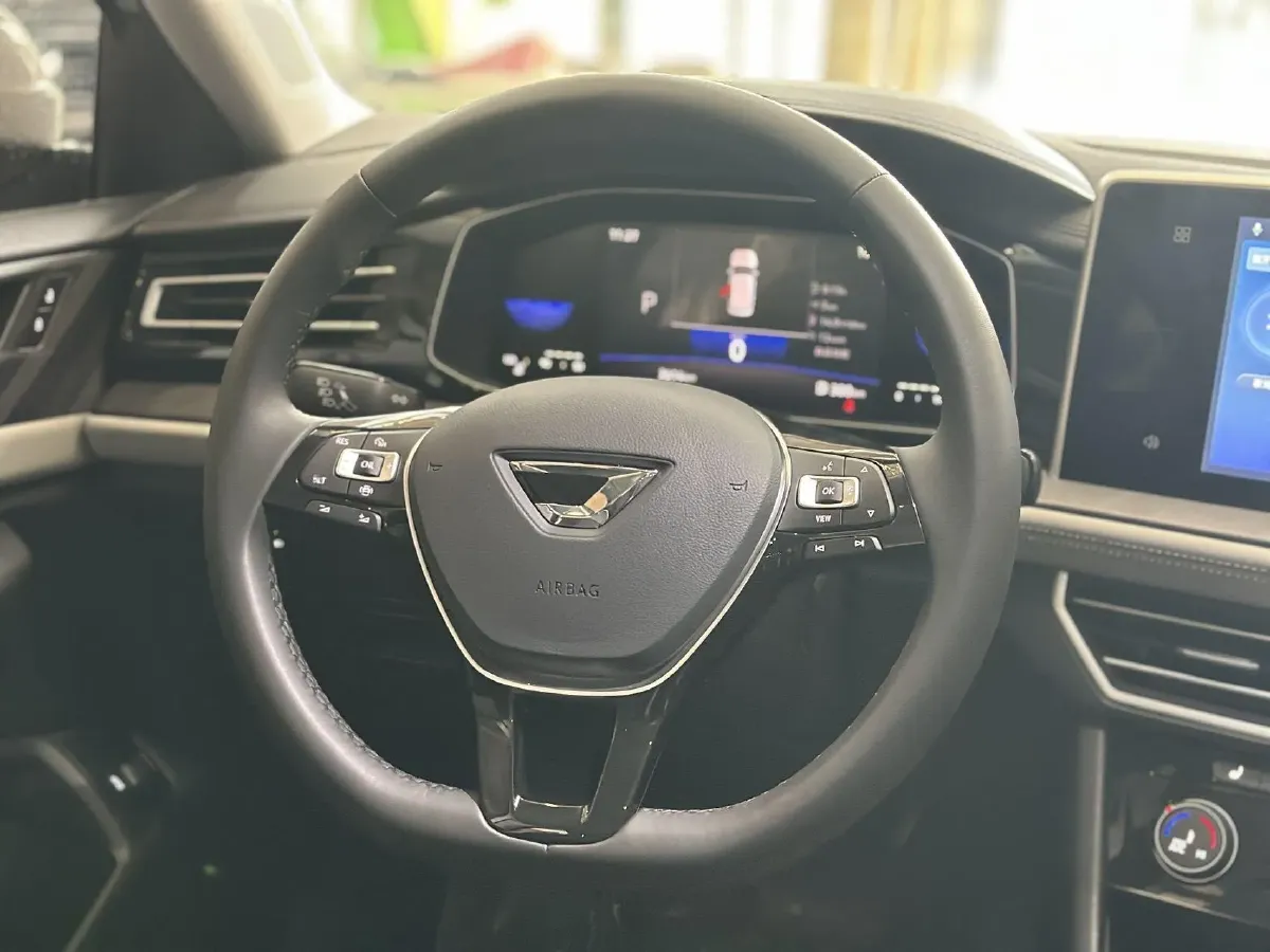 2025 Jetta JettaVA7 1.4T 150HP L4 7DCT,autocango,china used car exporter,china ev exporter,chinese used car exporter,chinese used ev exporter