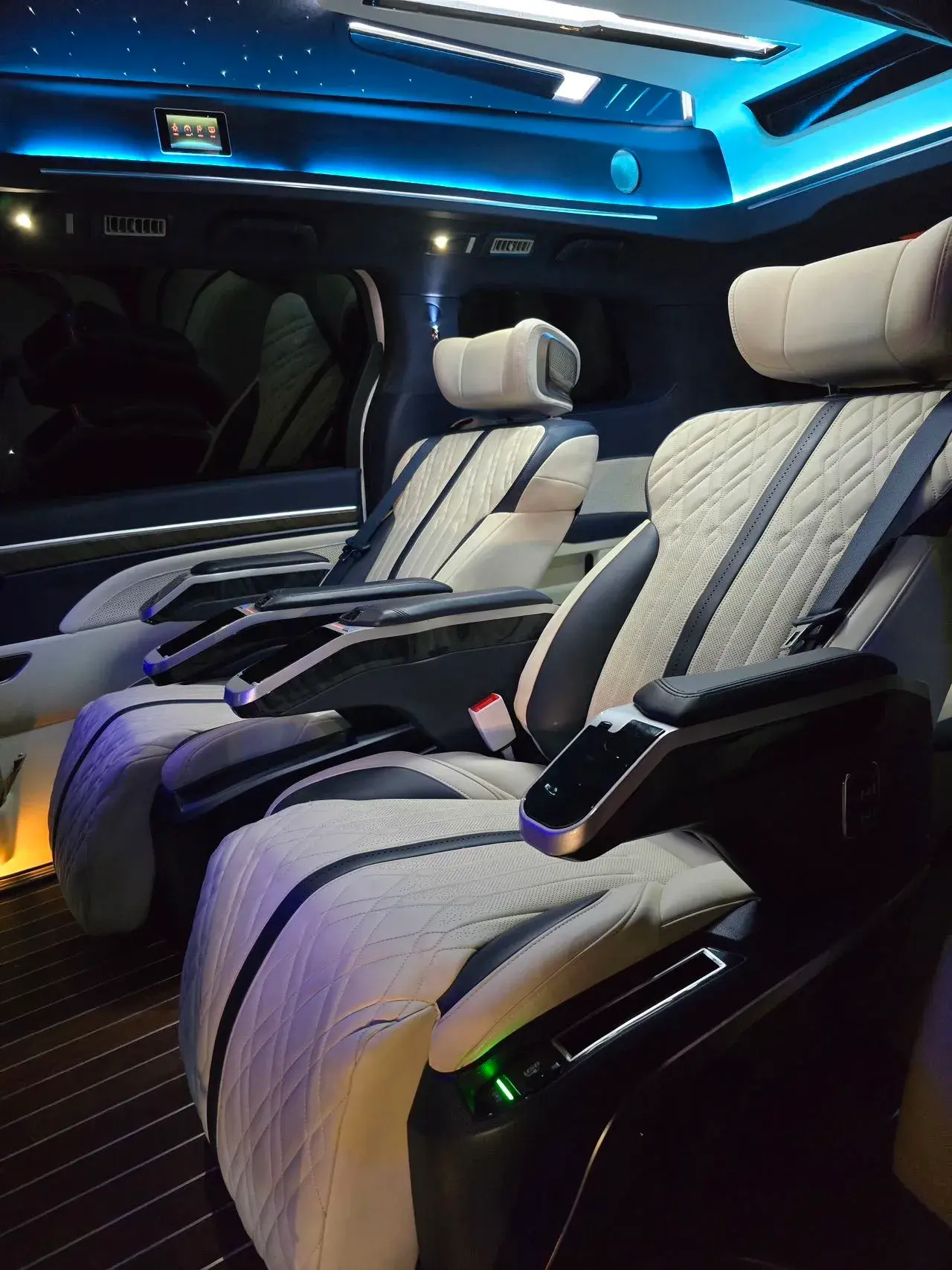 2021 GAC TRUMPCHI thumbnail 4