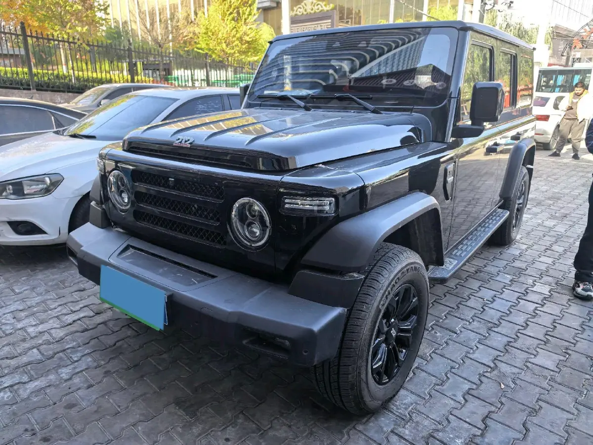 2024 212 212 T01 2.0T 252HP L4 8AT