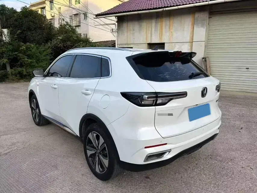2022 CHANGAN CS75 thumbnail 4