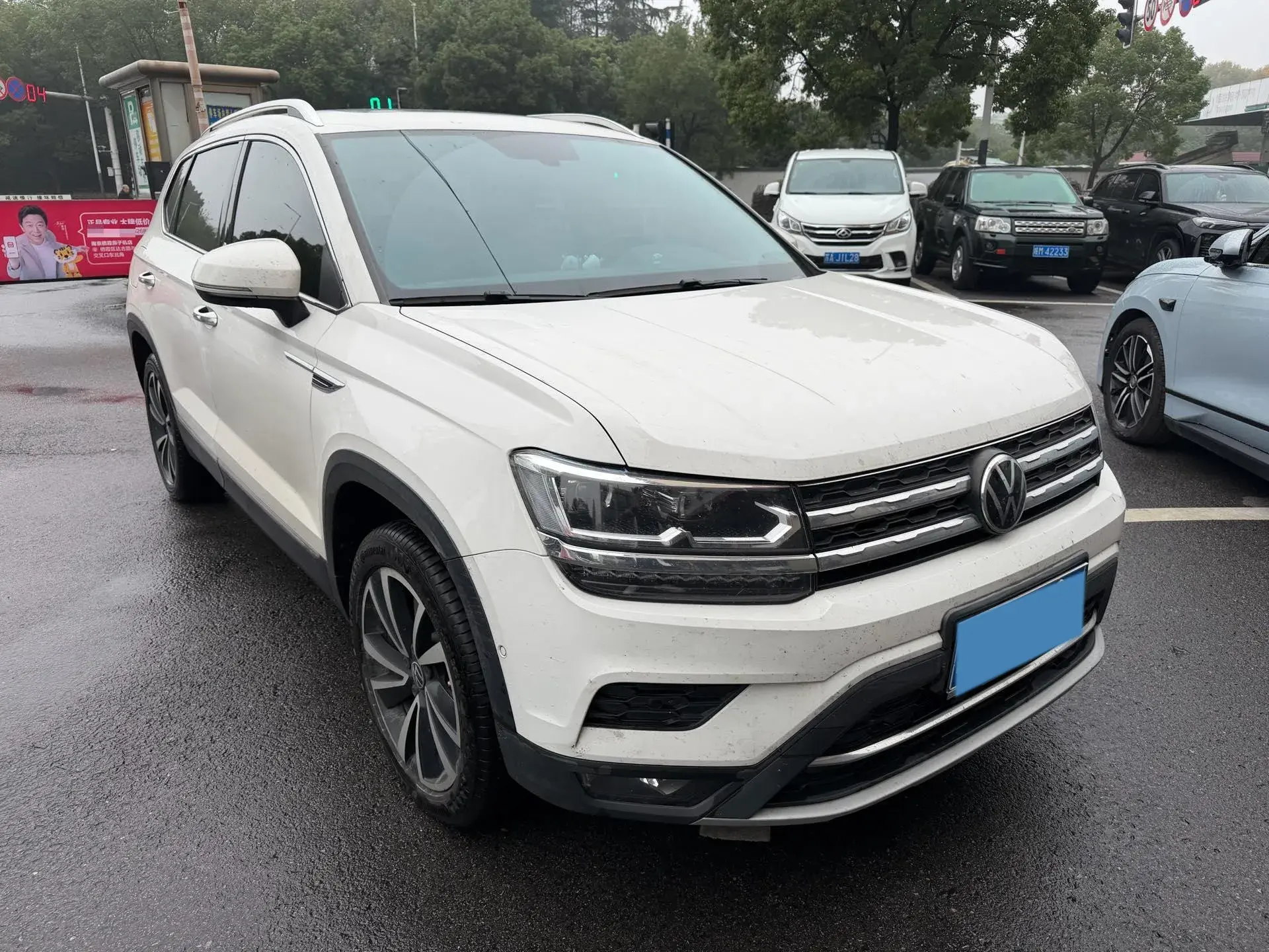 2021 VOLKSWAGEN THARU thumbnail 2