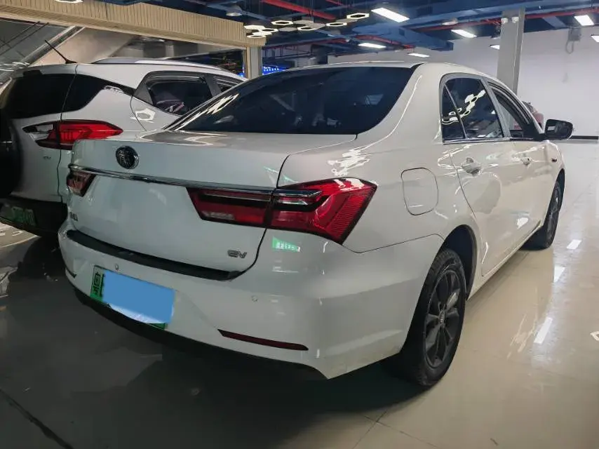 2019 BYD QIN thumbnail 4