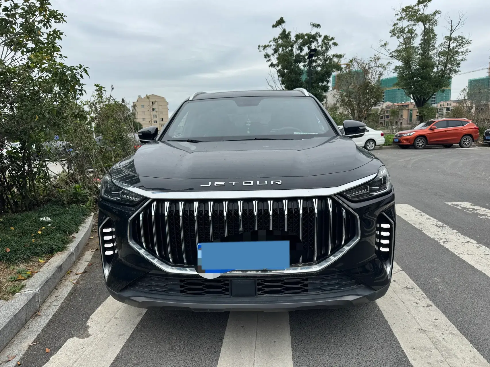 2023 JETOUR X70 thumbnail 2