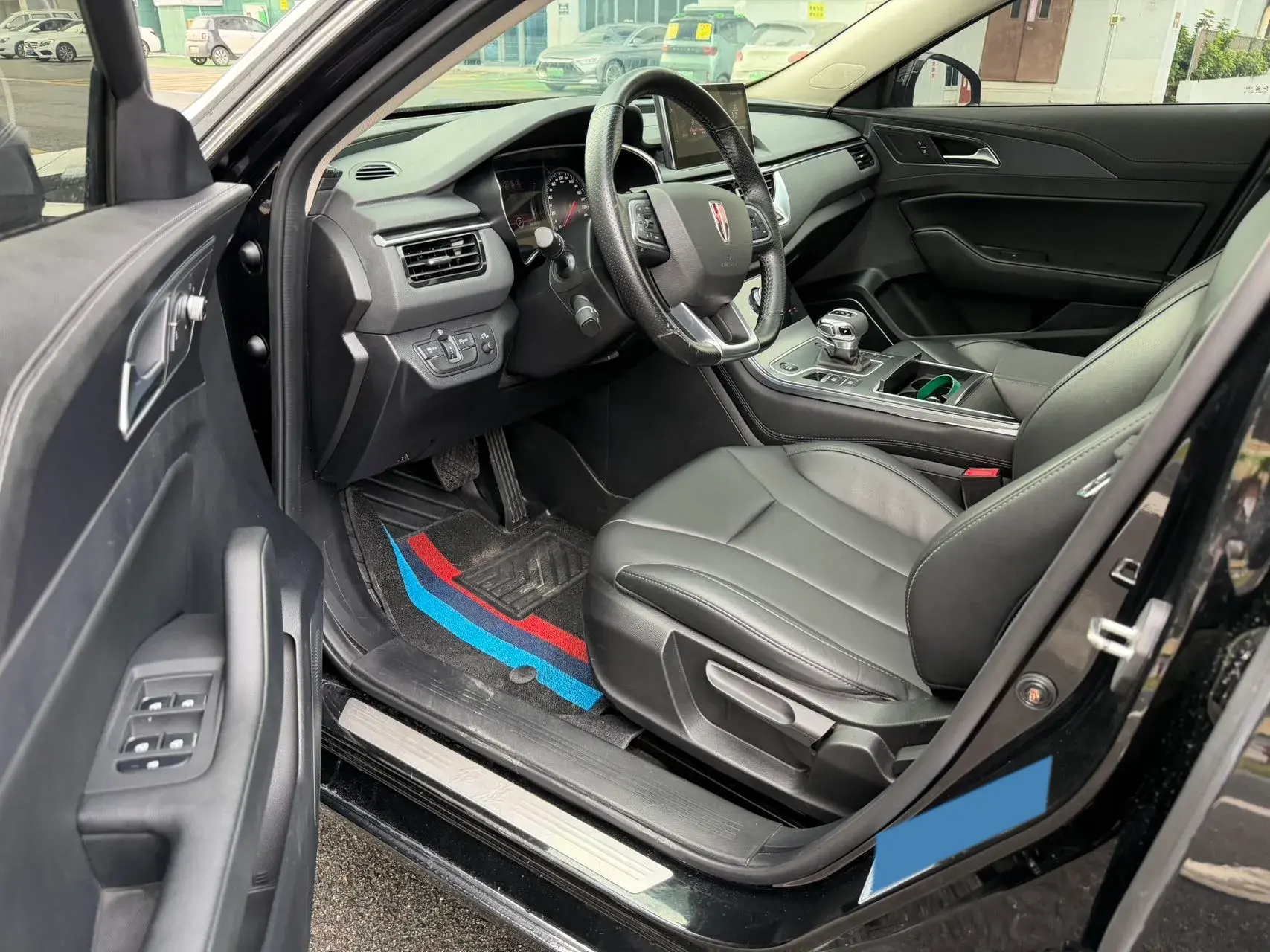 2022 HONGQI H5 thumbnail 4