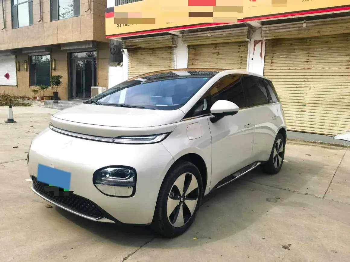 2023 BaoJun Cloud BEV 50.6KWH