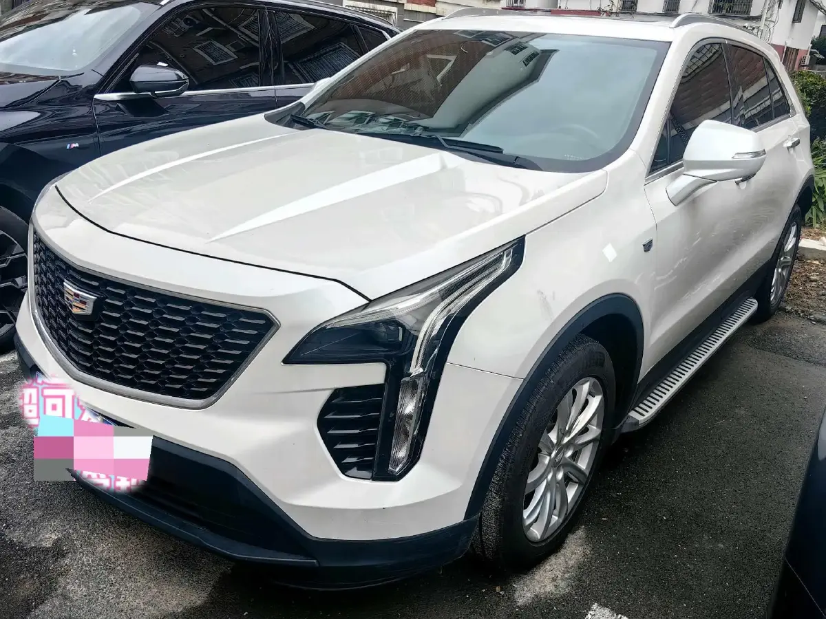 2020 Cadillac XT4 2.0T 241HP L4 9AT