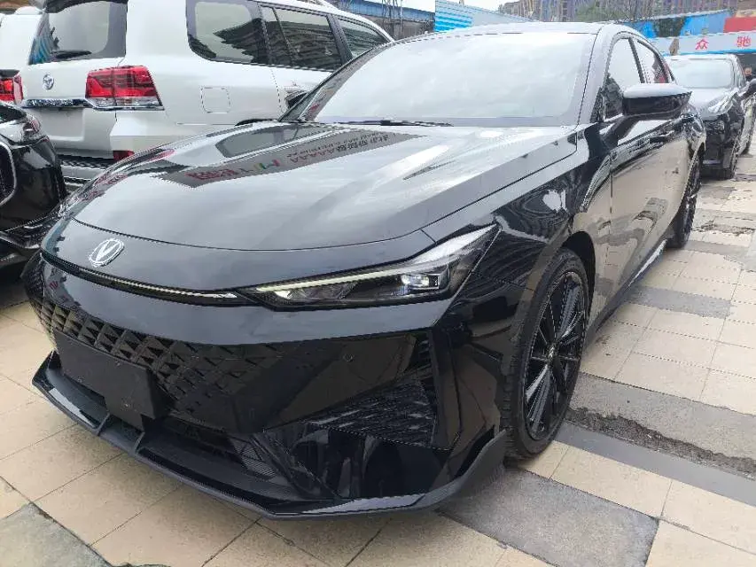 2024 ChangAn UNI-V 1.5T 188HP L4 7DCT