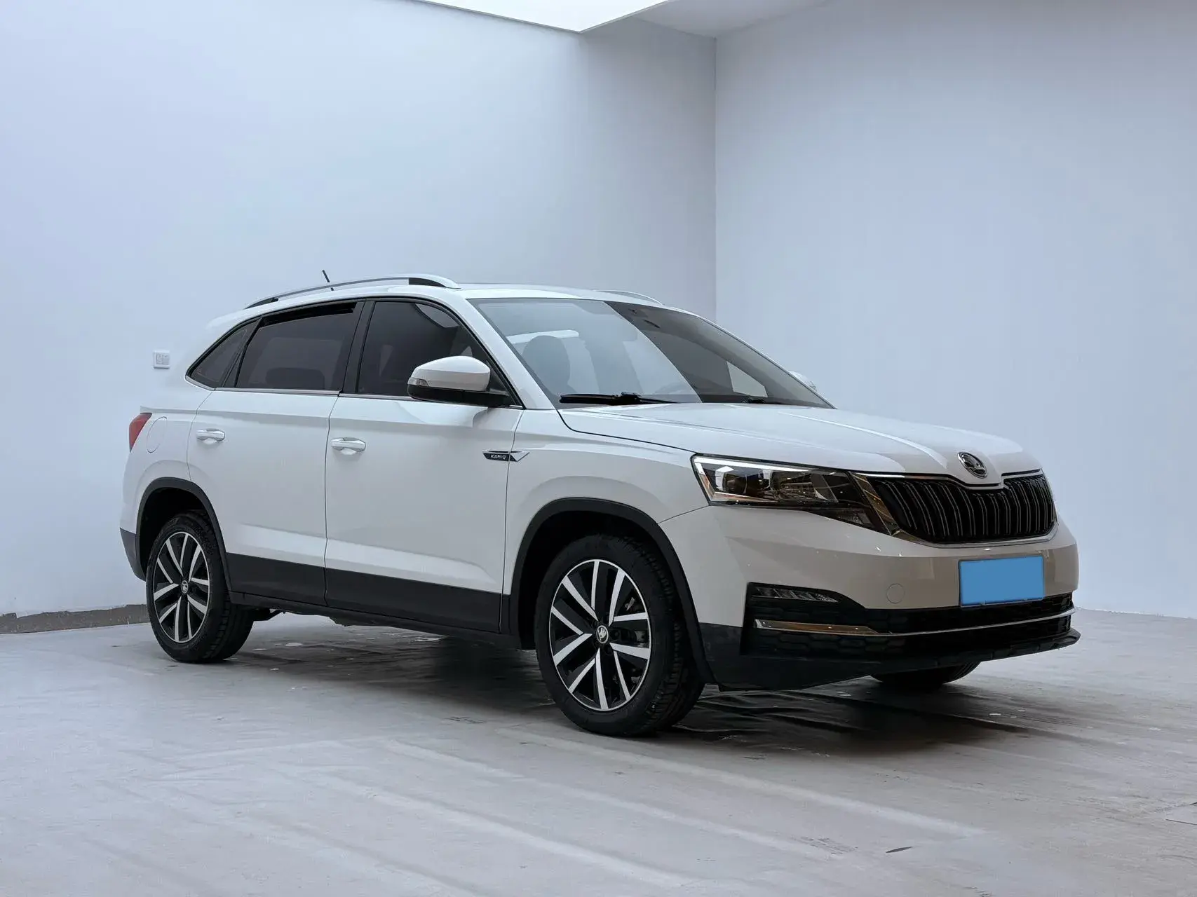 2021 SKODA KAMIQ thumbnail 3