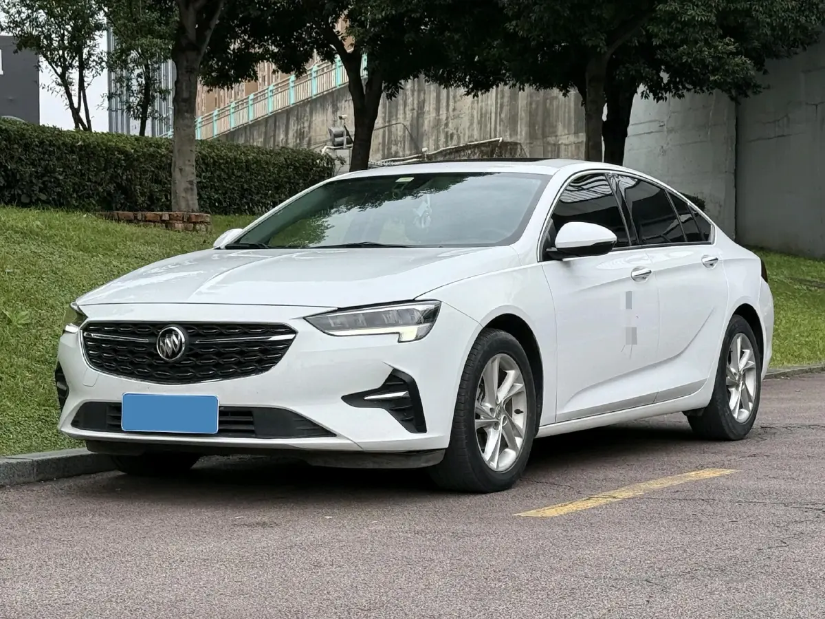 2020 Buick Regal 1.5T 169HP L4 9AT