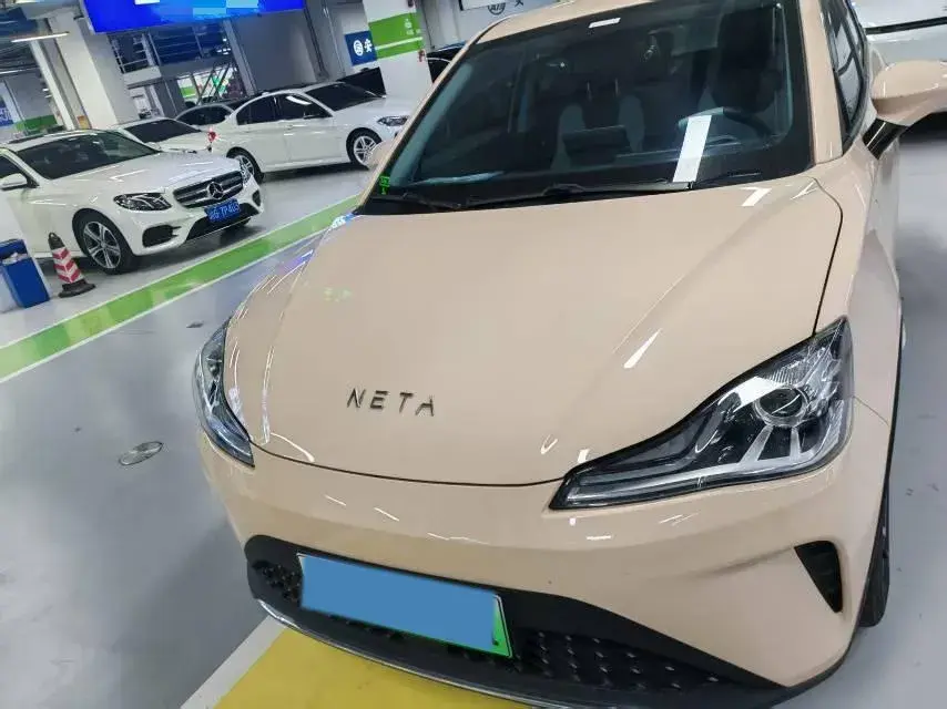 2023 NETA AYA thumbnail 3