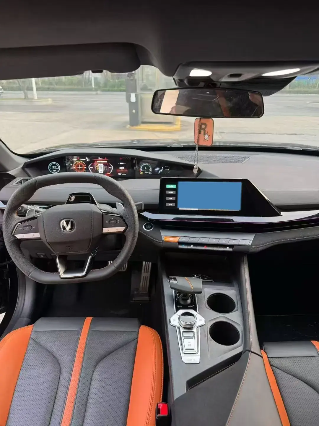 2024 CHANGAN UNI-V thumbnail 3