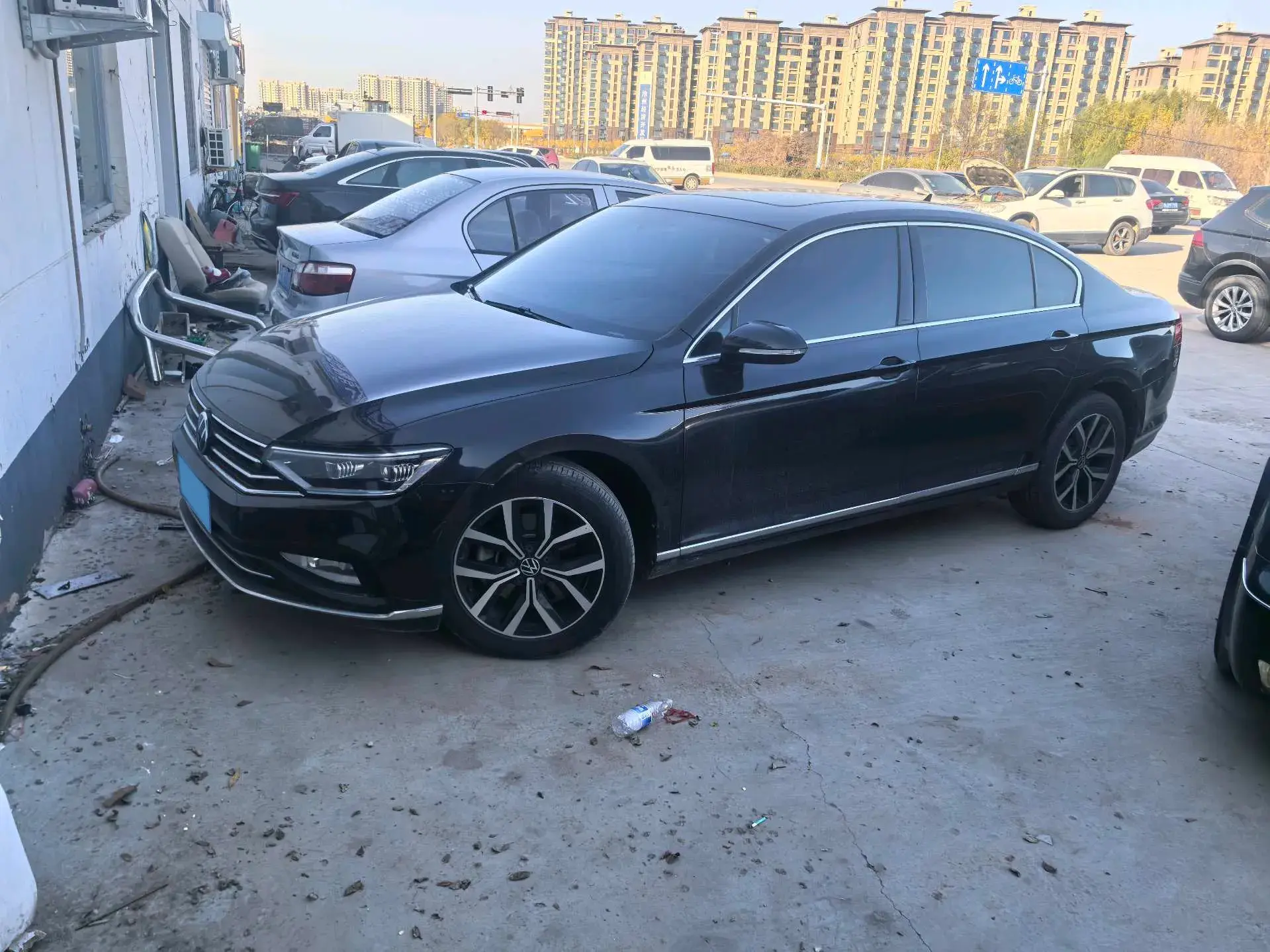 2020 VOLKSWAGEN MAGOTAN view 1